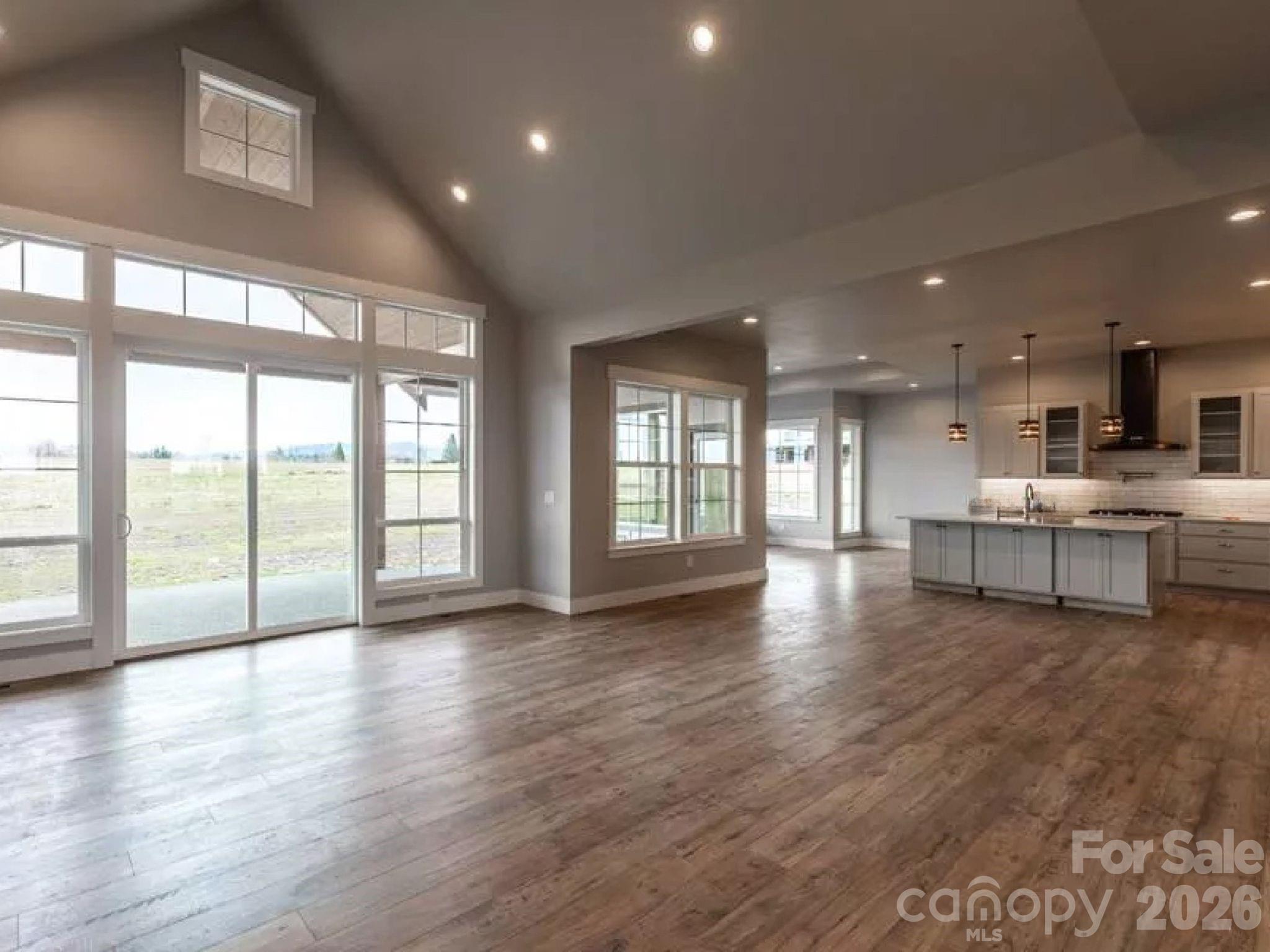 5743 Lake Pointe Drive