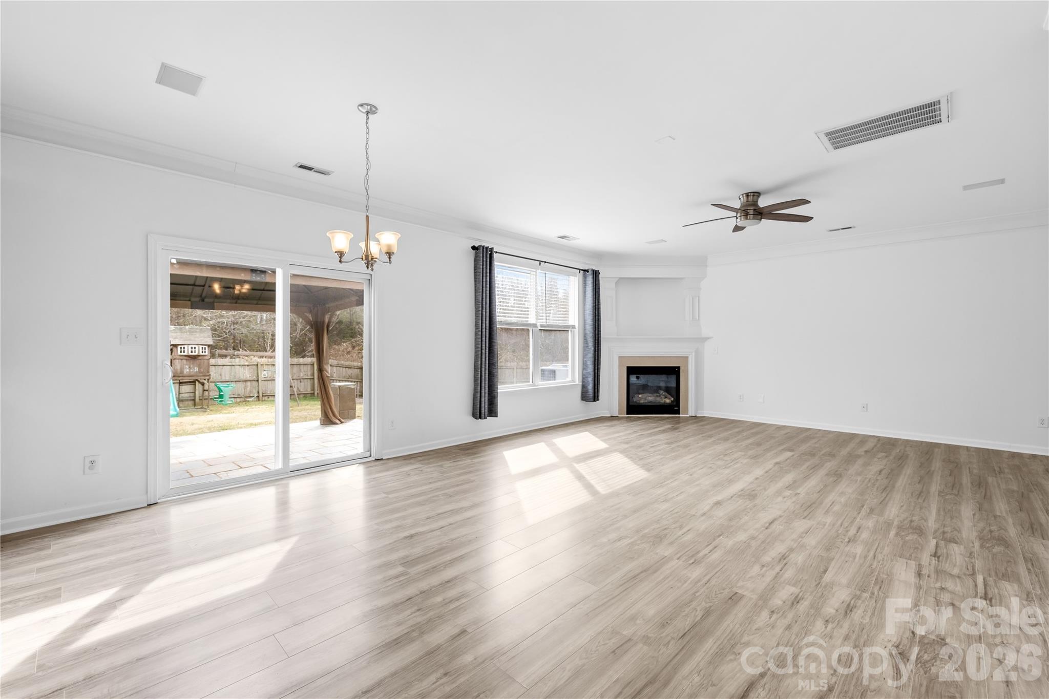 500 Lindsborg Trail