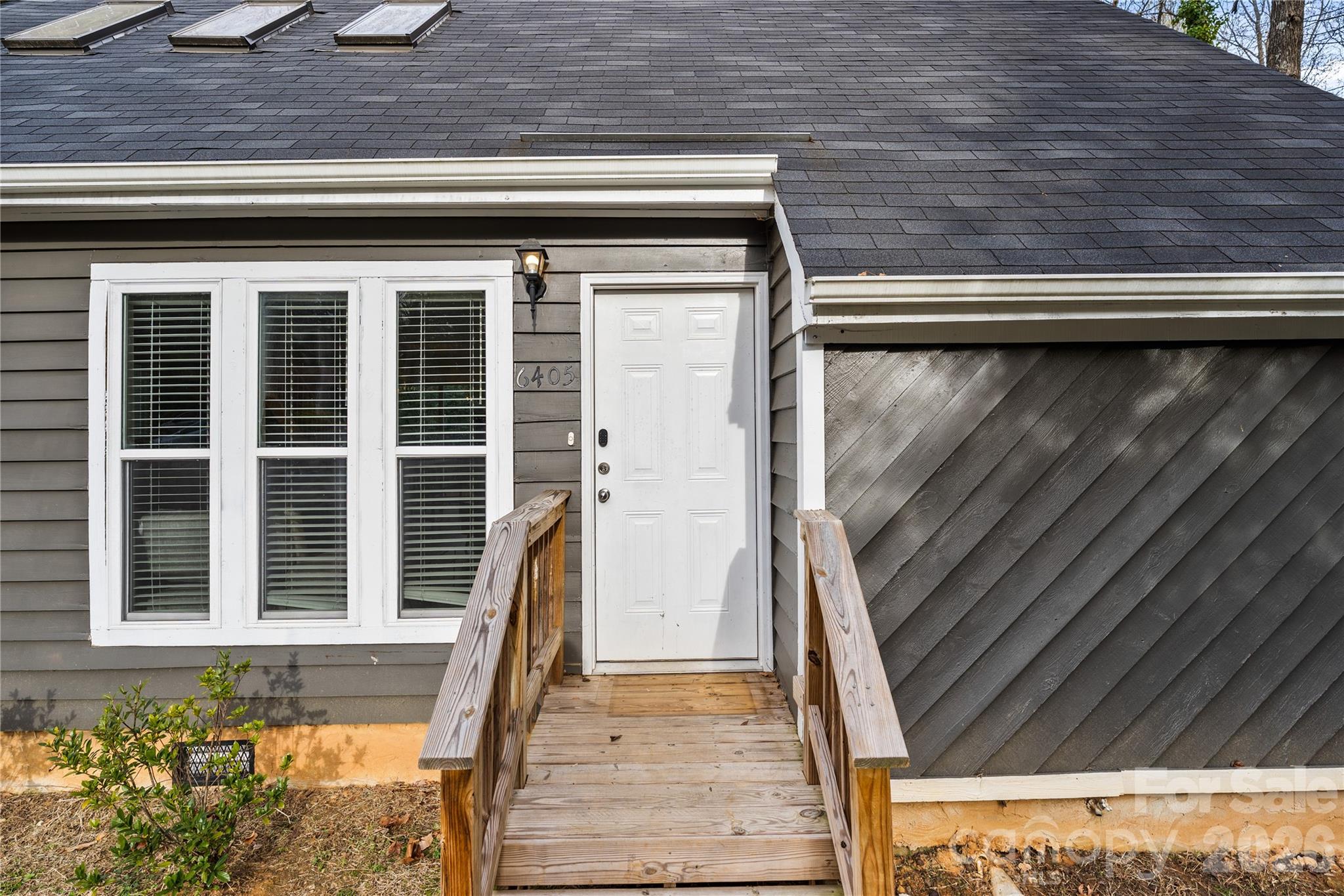 6405 Piney Path Road