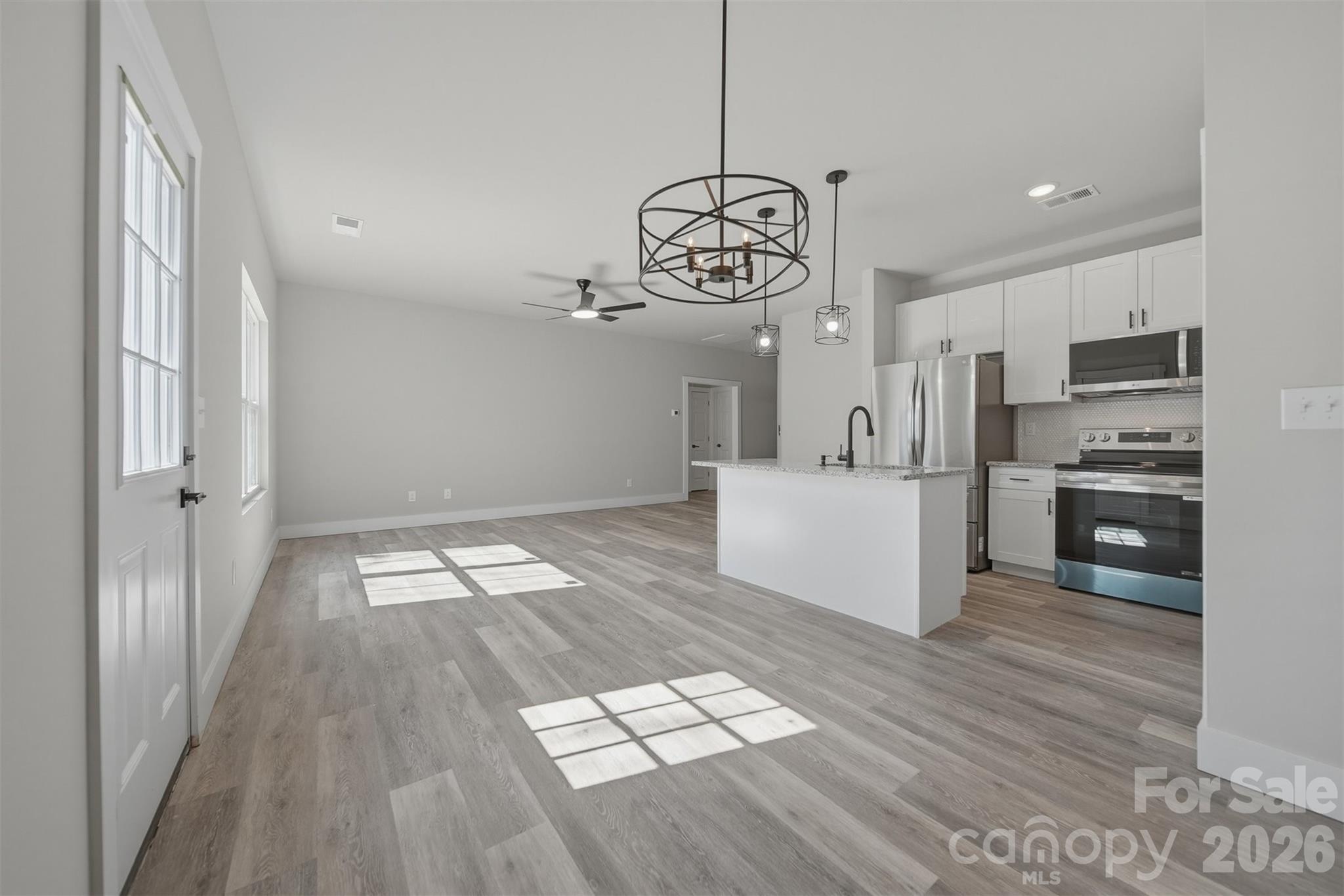 1225 39th Street Circle SW