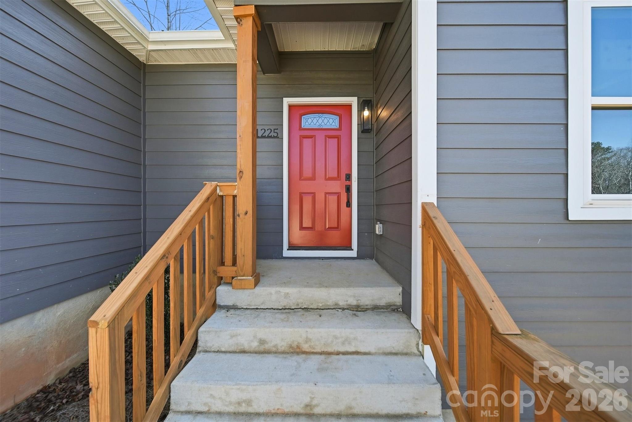 1225 39th Street Circle SW