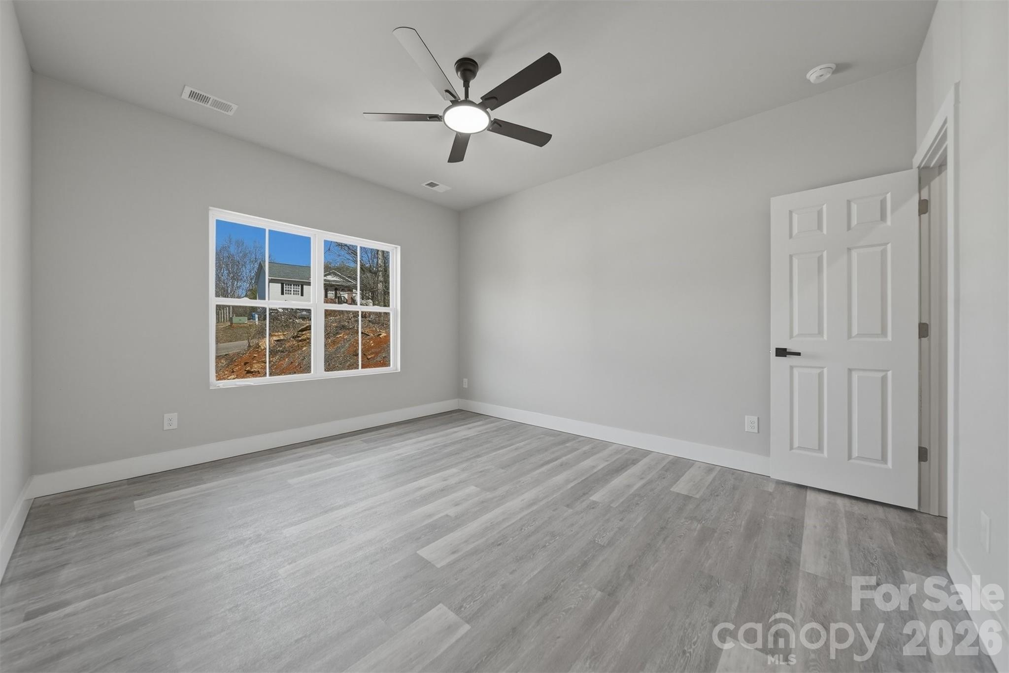 1225 39th Street Circle SW