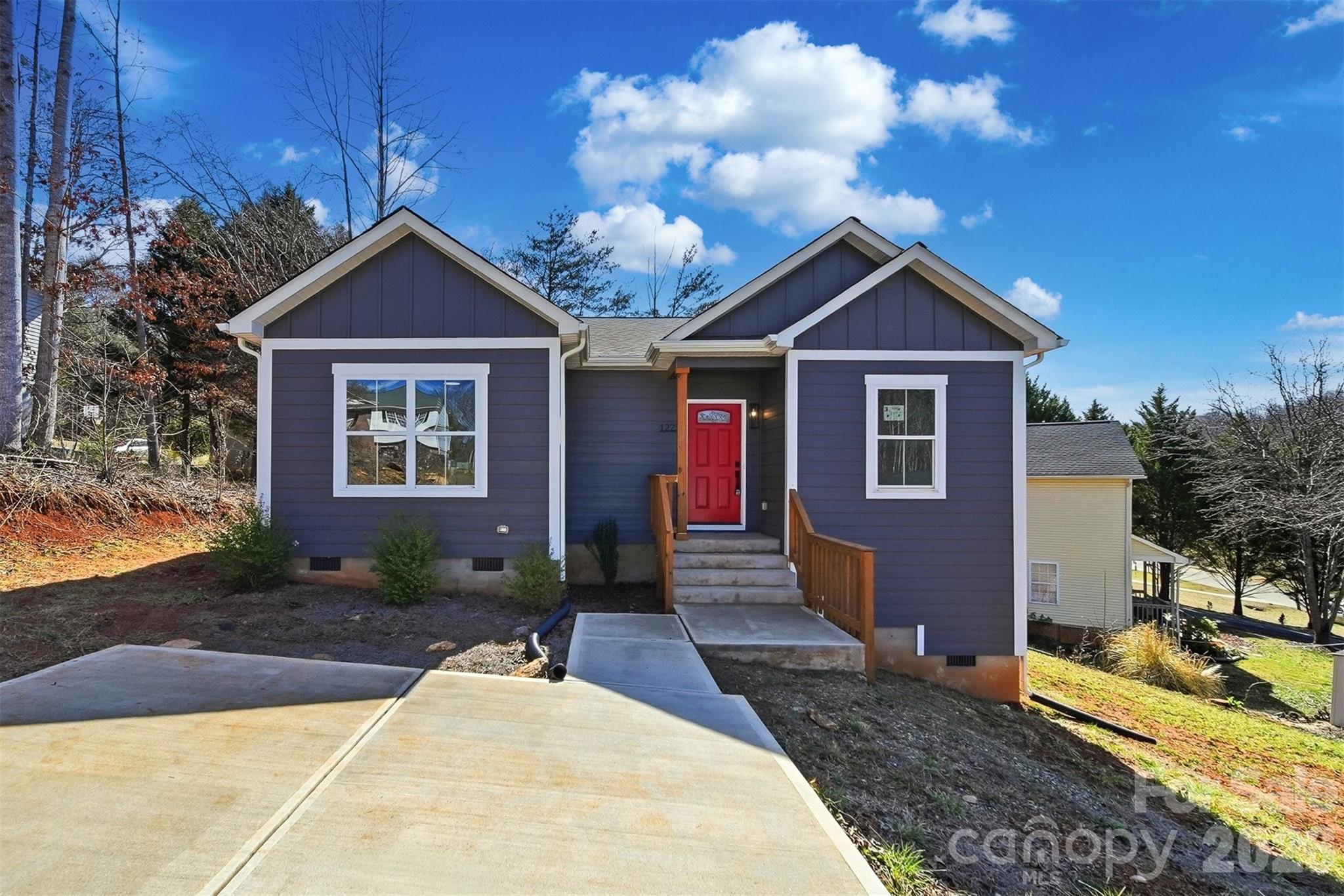 1225 39th Street Circle SW