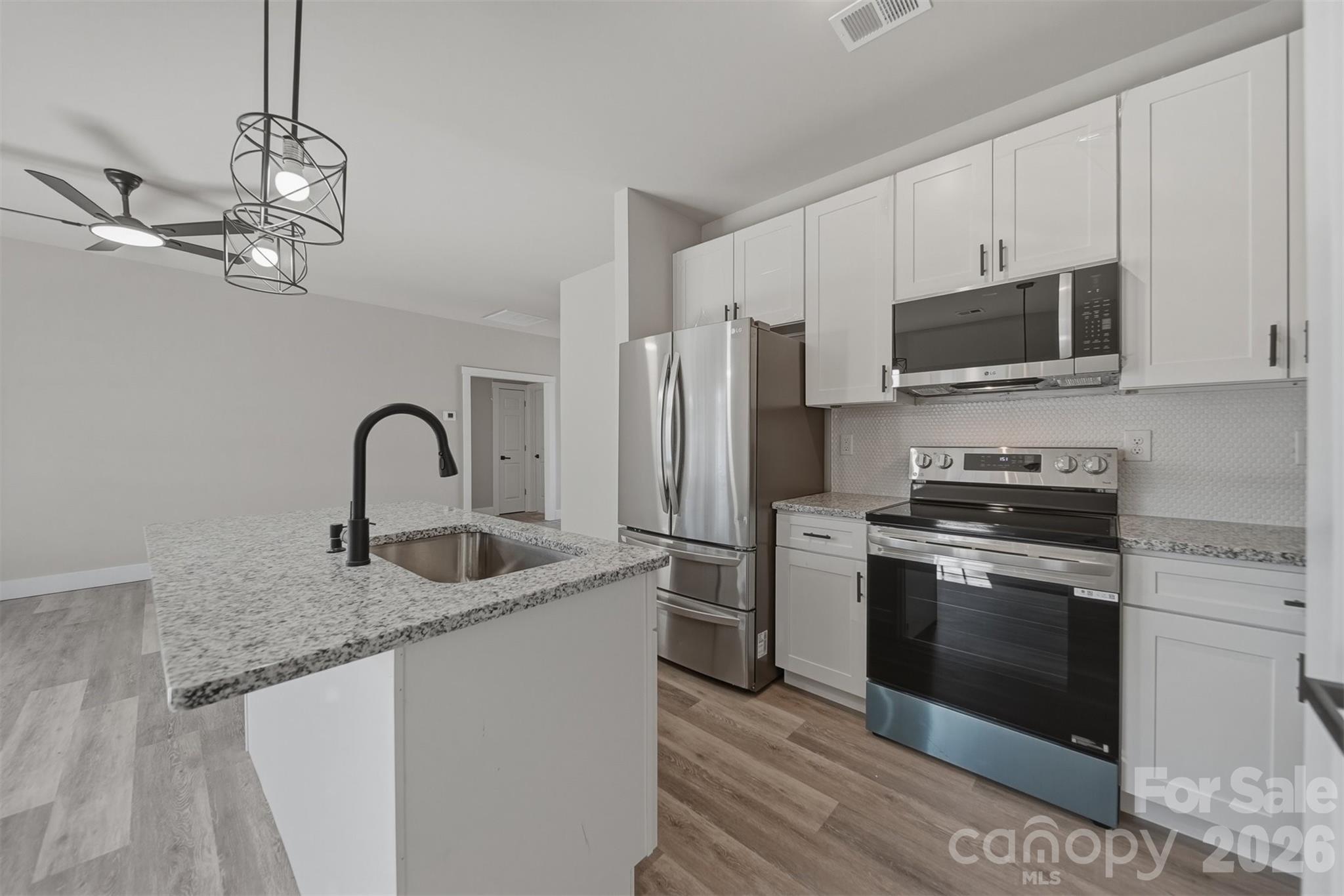 1225 39th Street Circle SW