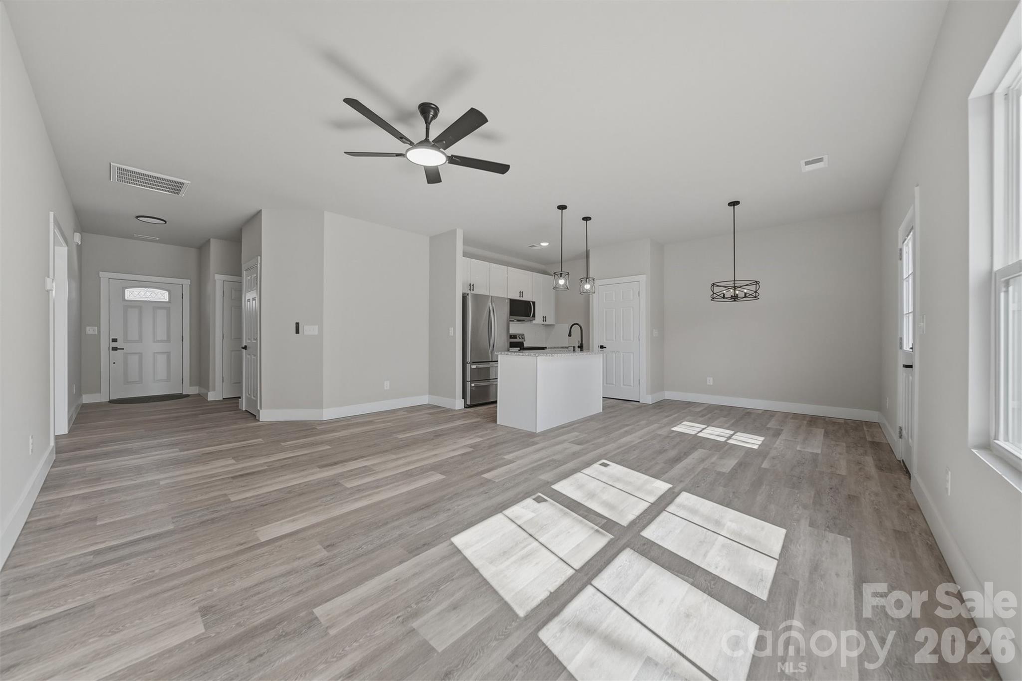 1225 39th Street Circle SW