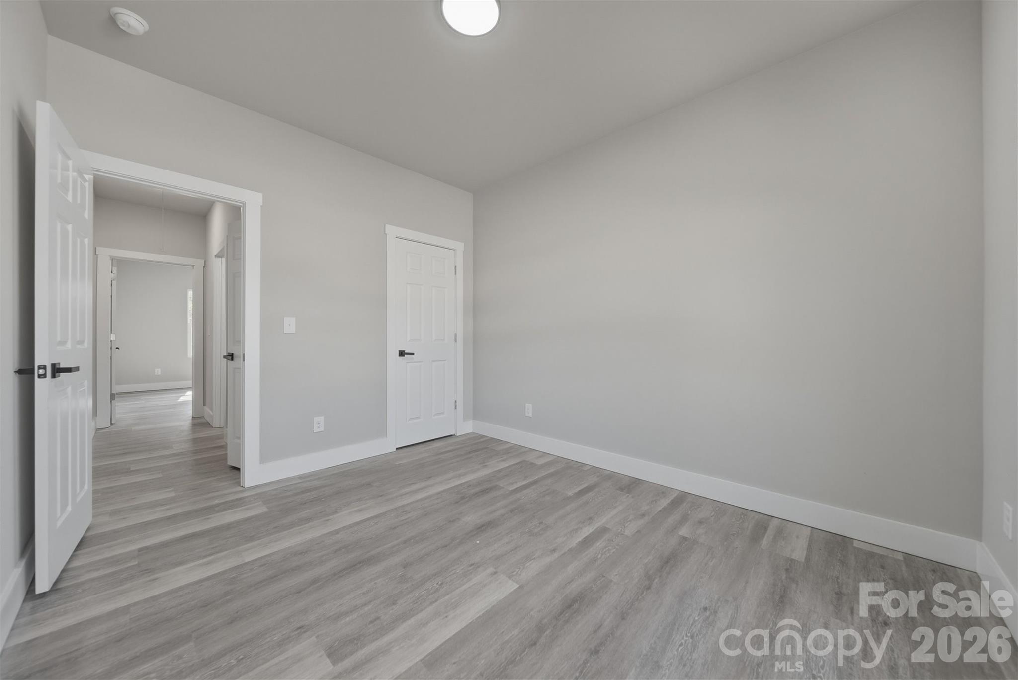 1225 39th Street Circle SW