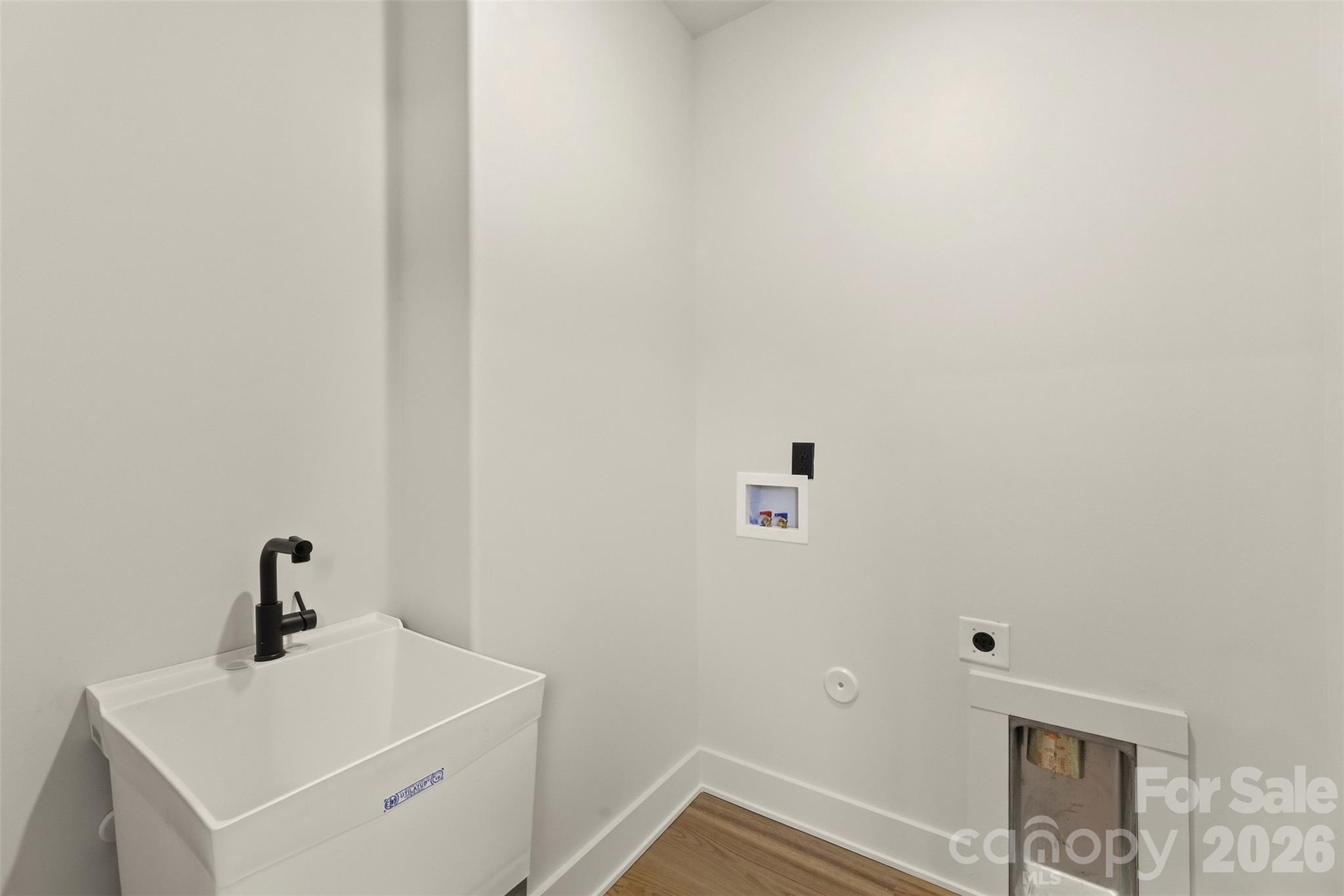 5305 Grand Canyon Road NW