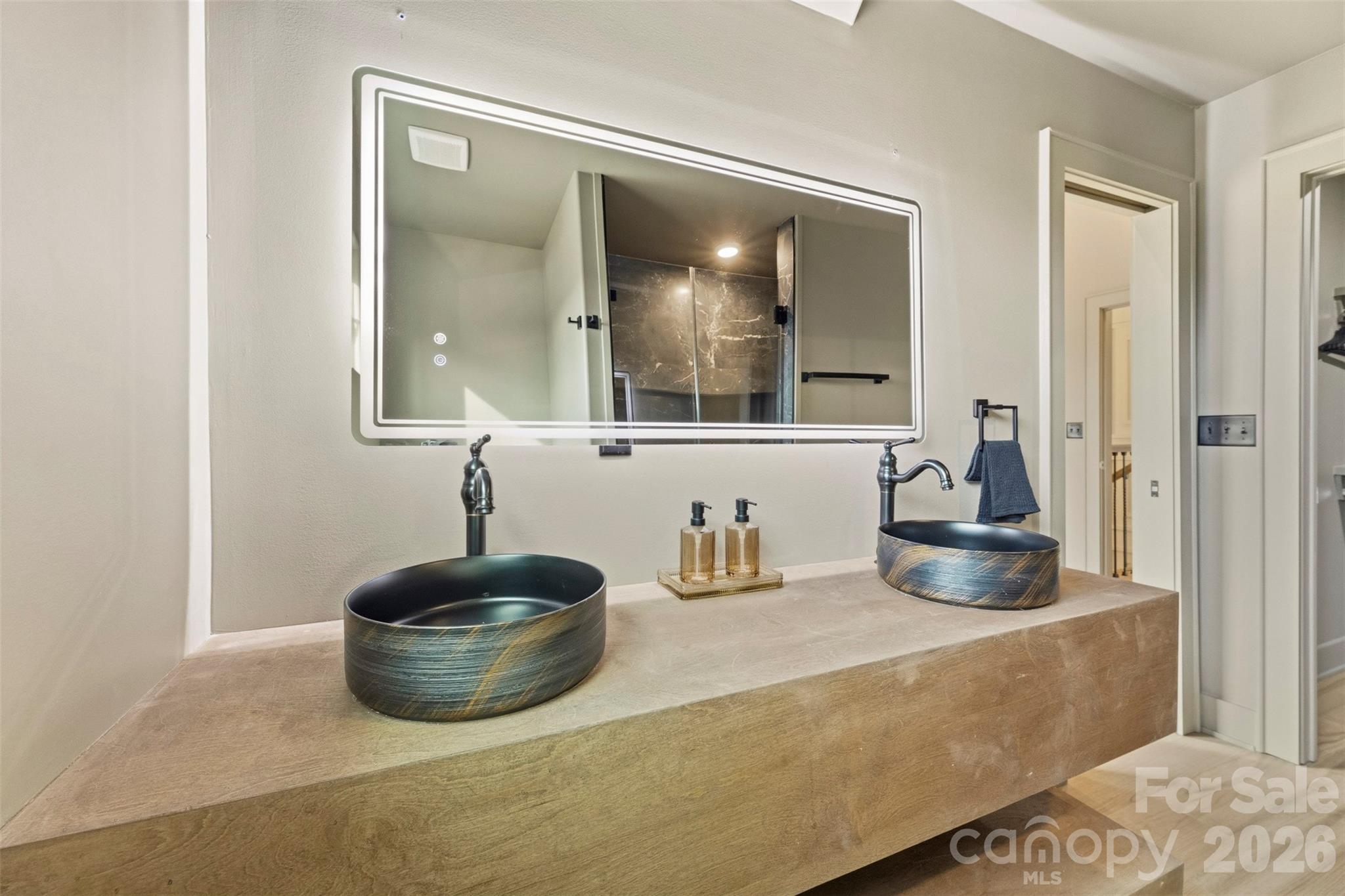 5305 Grand Canyon Road NW