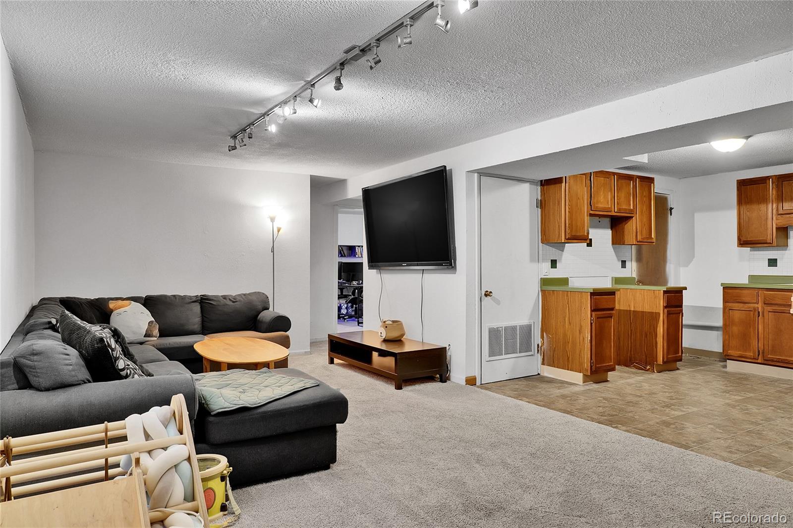 3320 Kassler Place