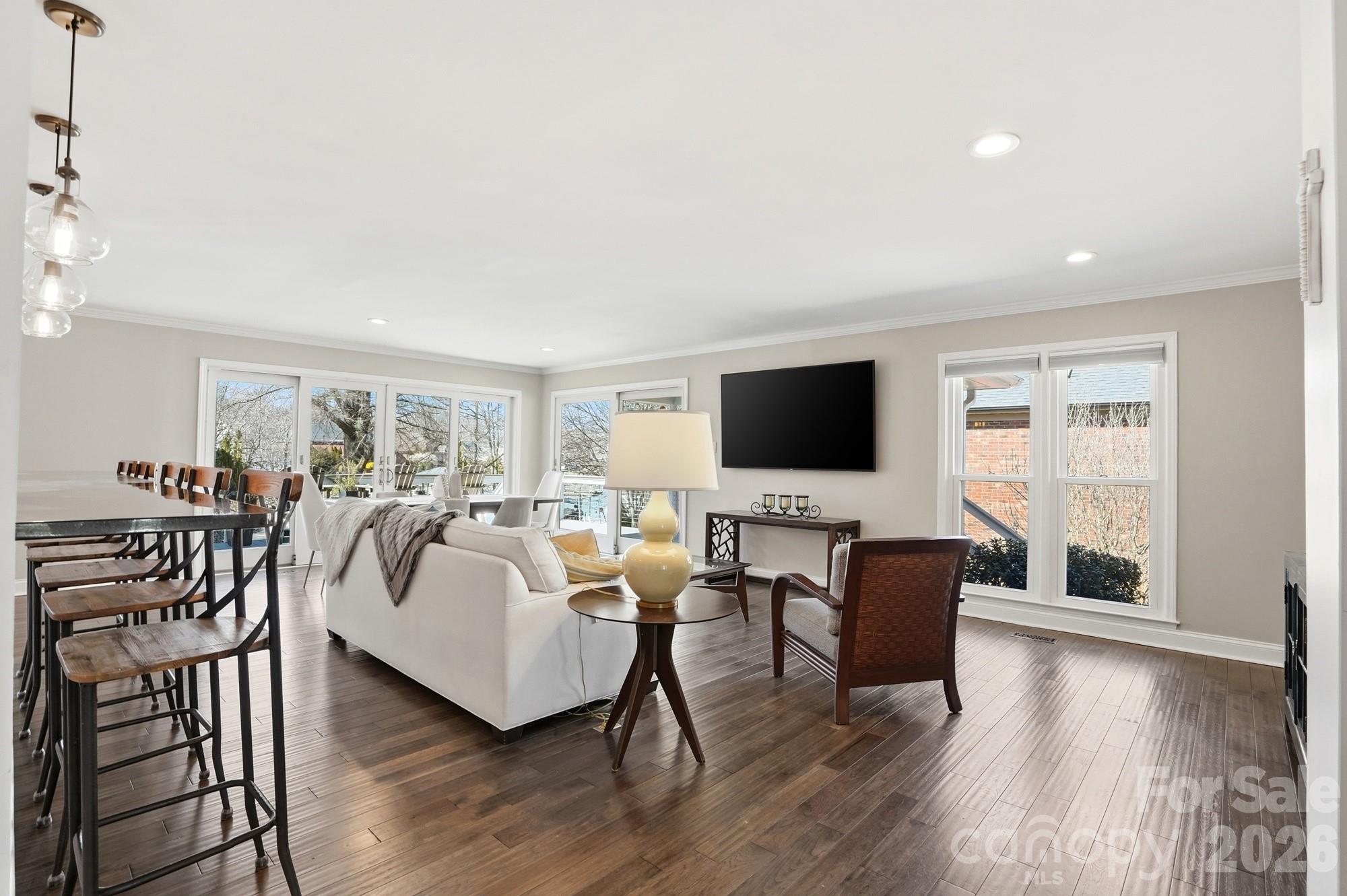 21037 Norman Shores Drive