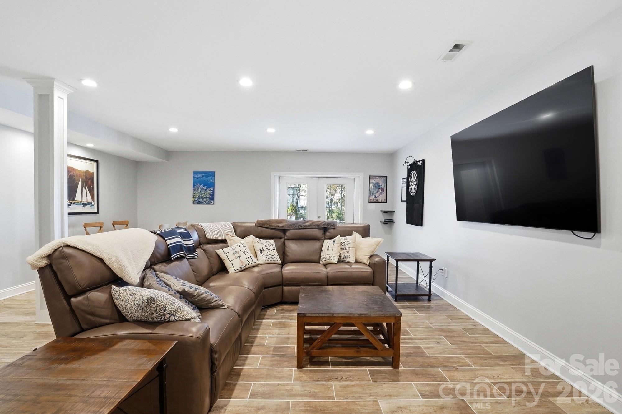 21037 Norman Shores Drive