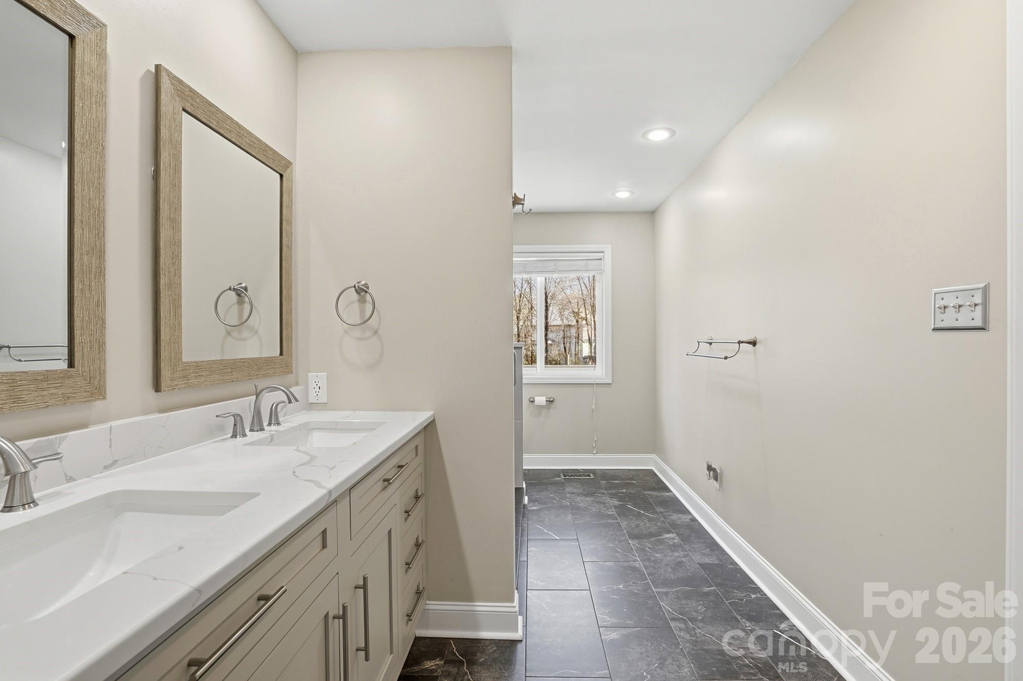 21037 Norman Shores Drive