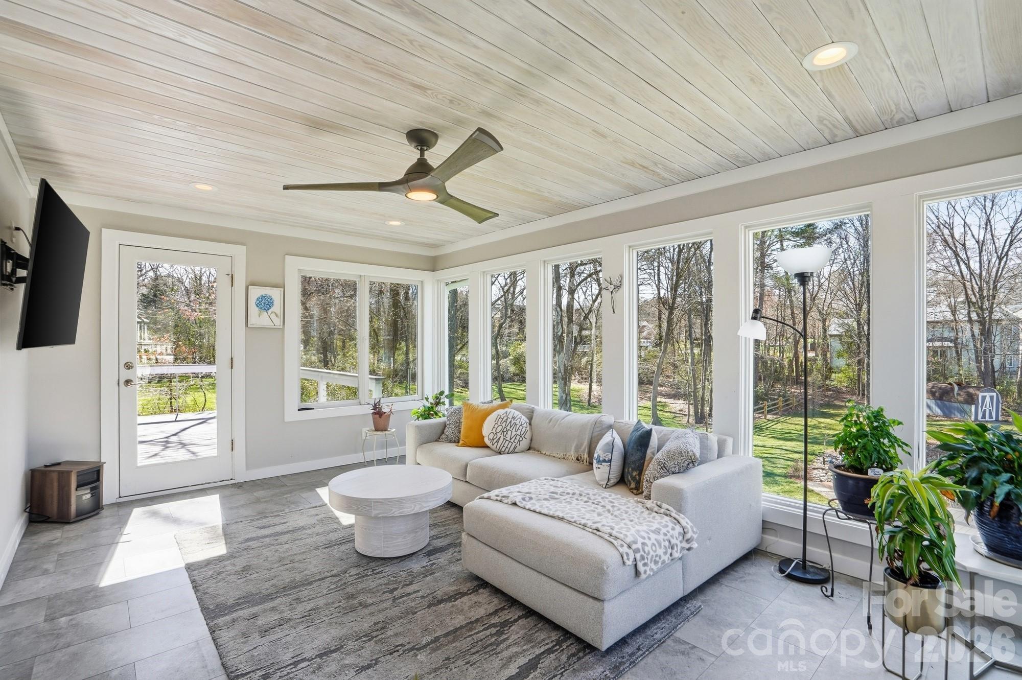 21037 Norman Shores Drive