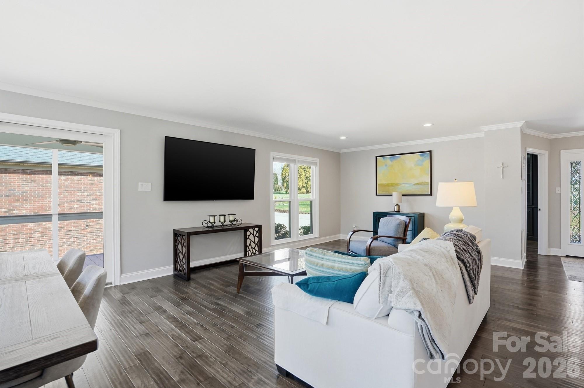 21037 Norman Shores Drive