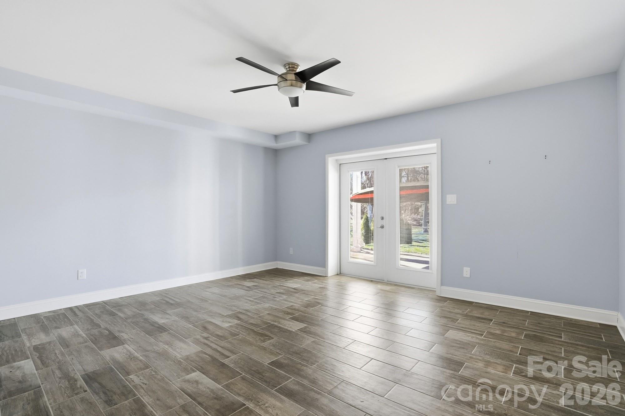 21037 Norman Shores Drive