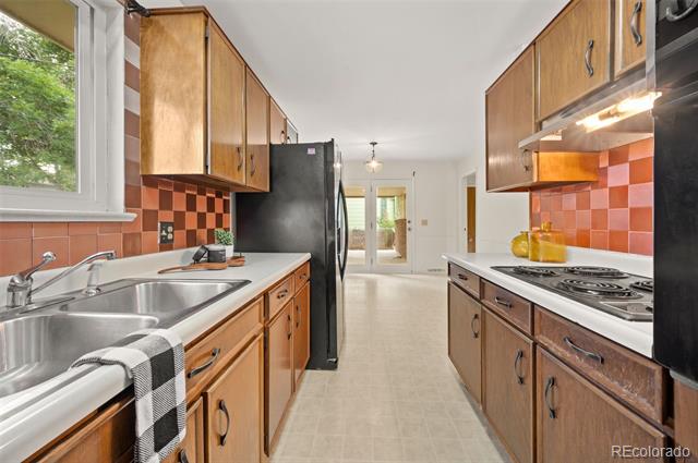 5873 Urban Court