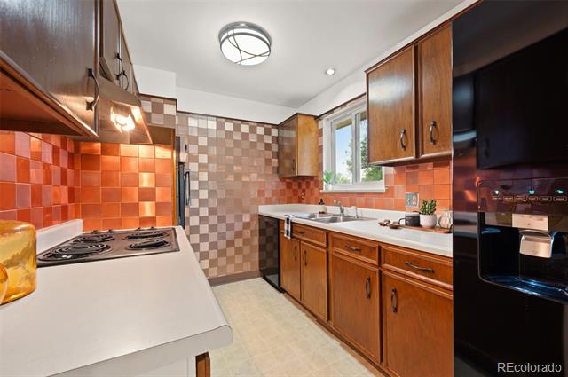 5873 Urban Court