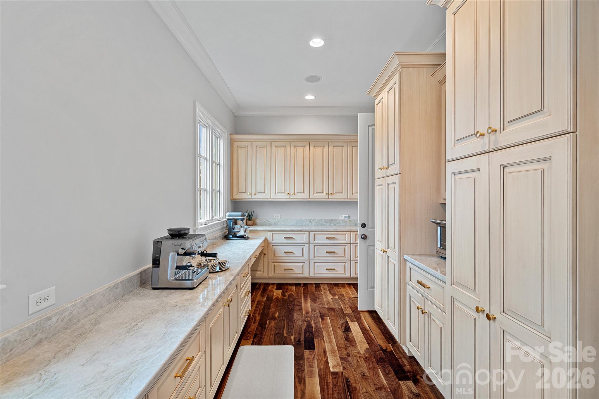 5727 Challisford Lane