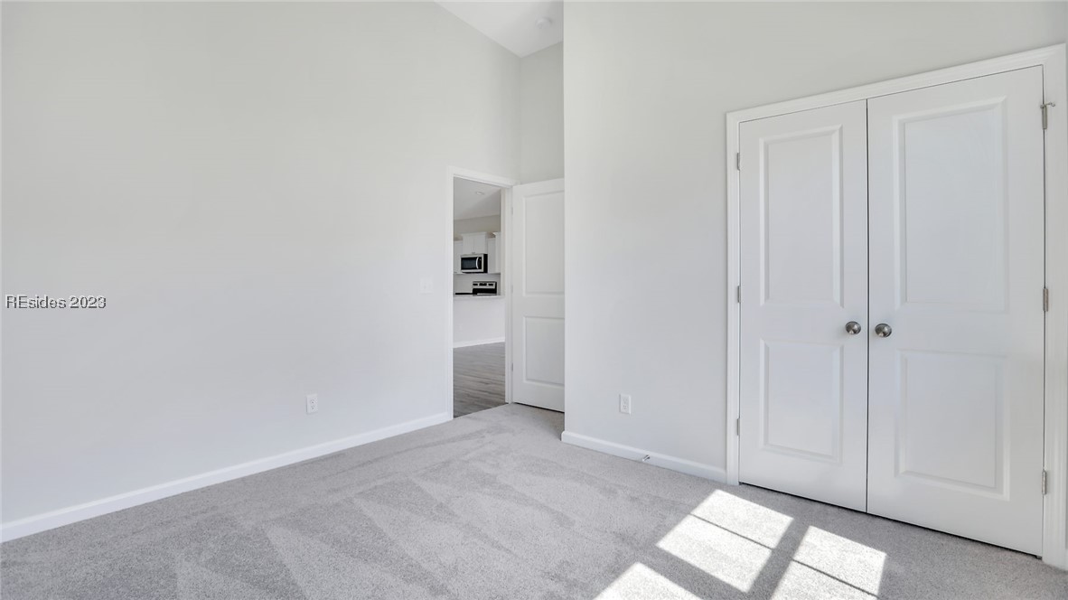 6 Whispering Oaks Circle