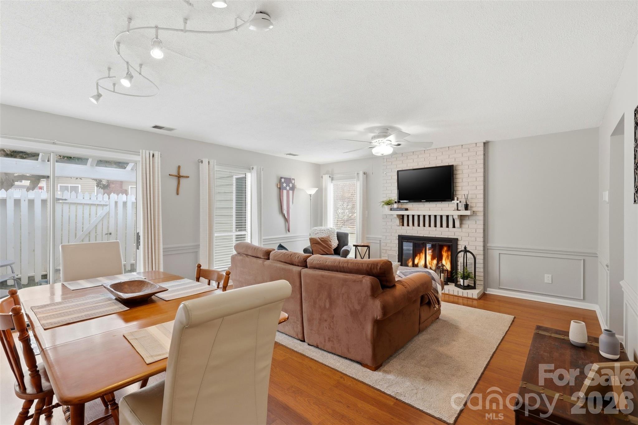 910 Sardis Cove Drive