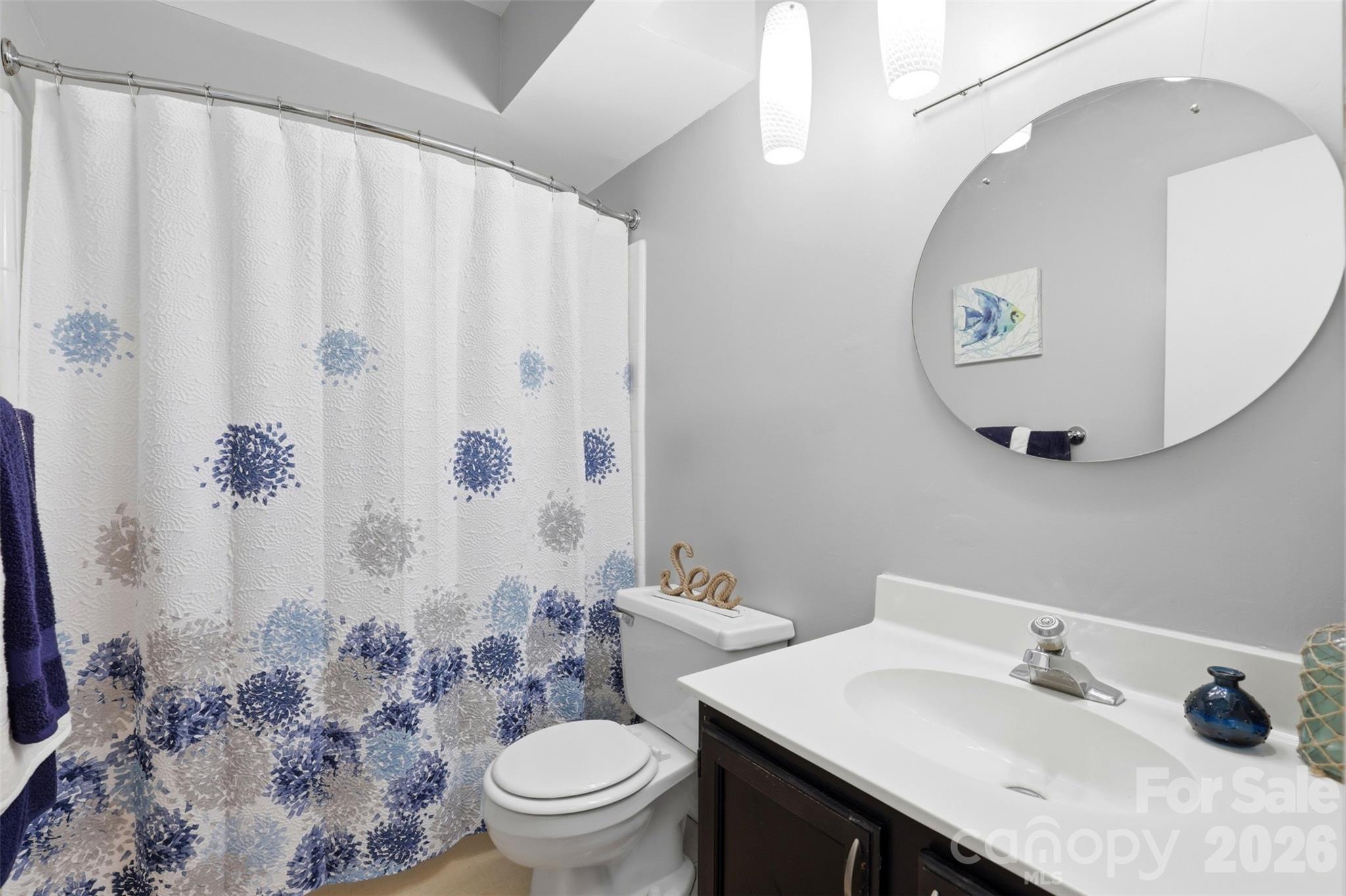 910 Sardis Cove Drive