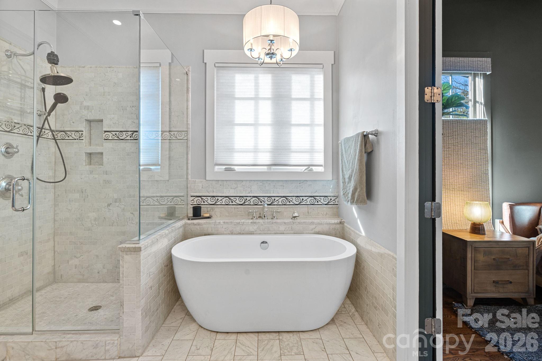 405 E Tremont Avenue