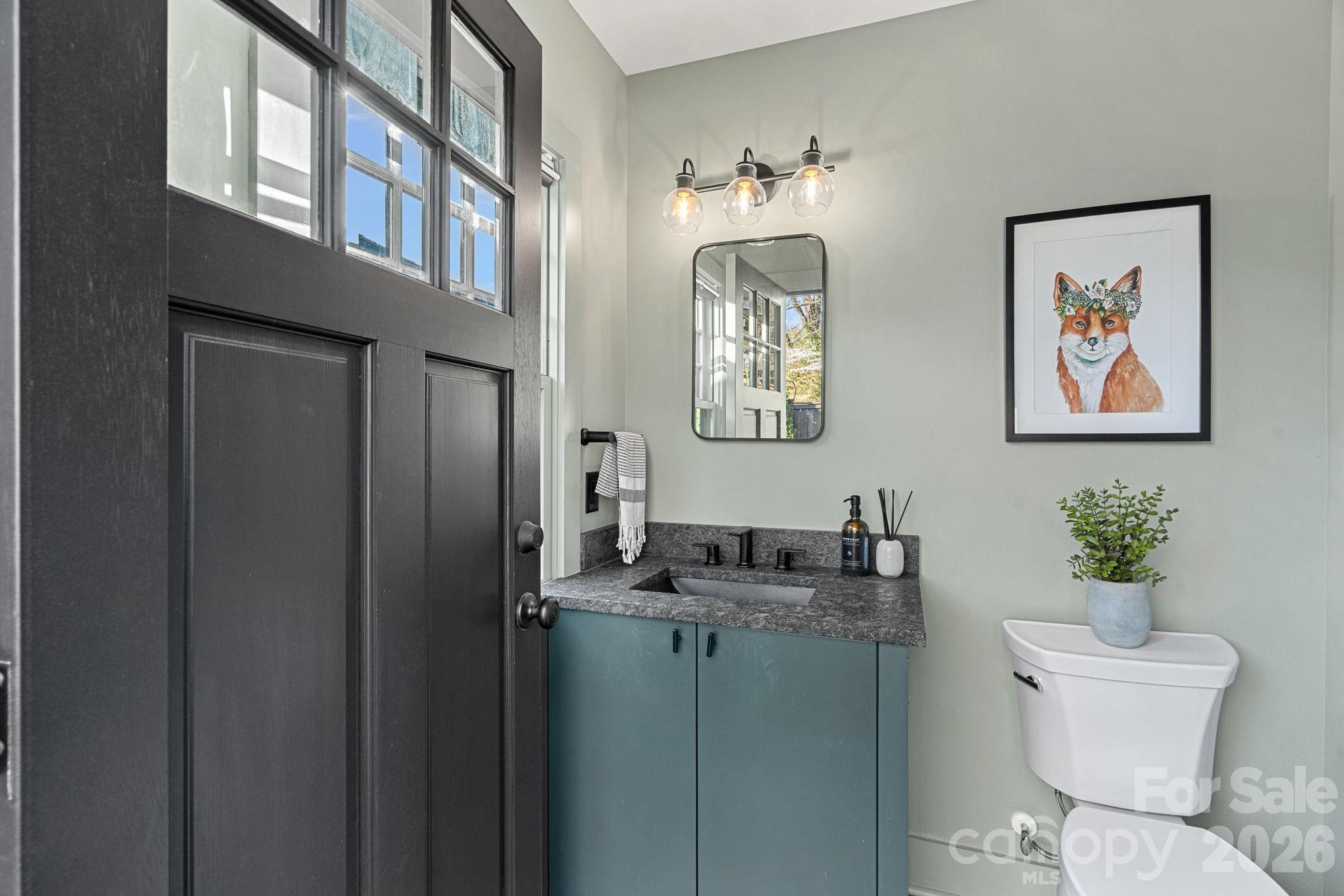 405 E Tremont Avenue