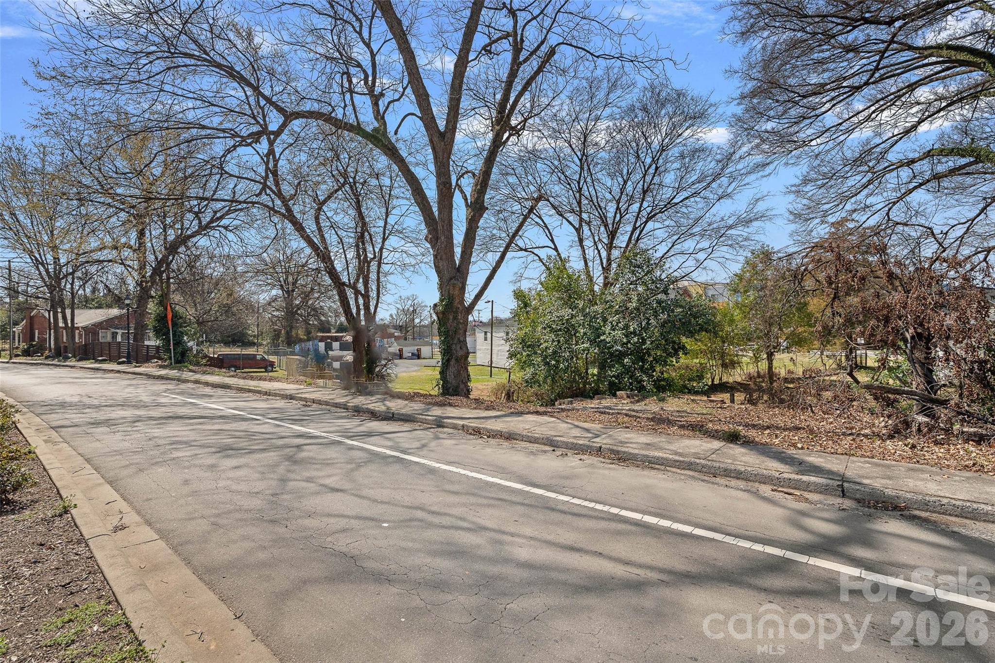 1515 W 5th Street