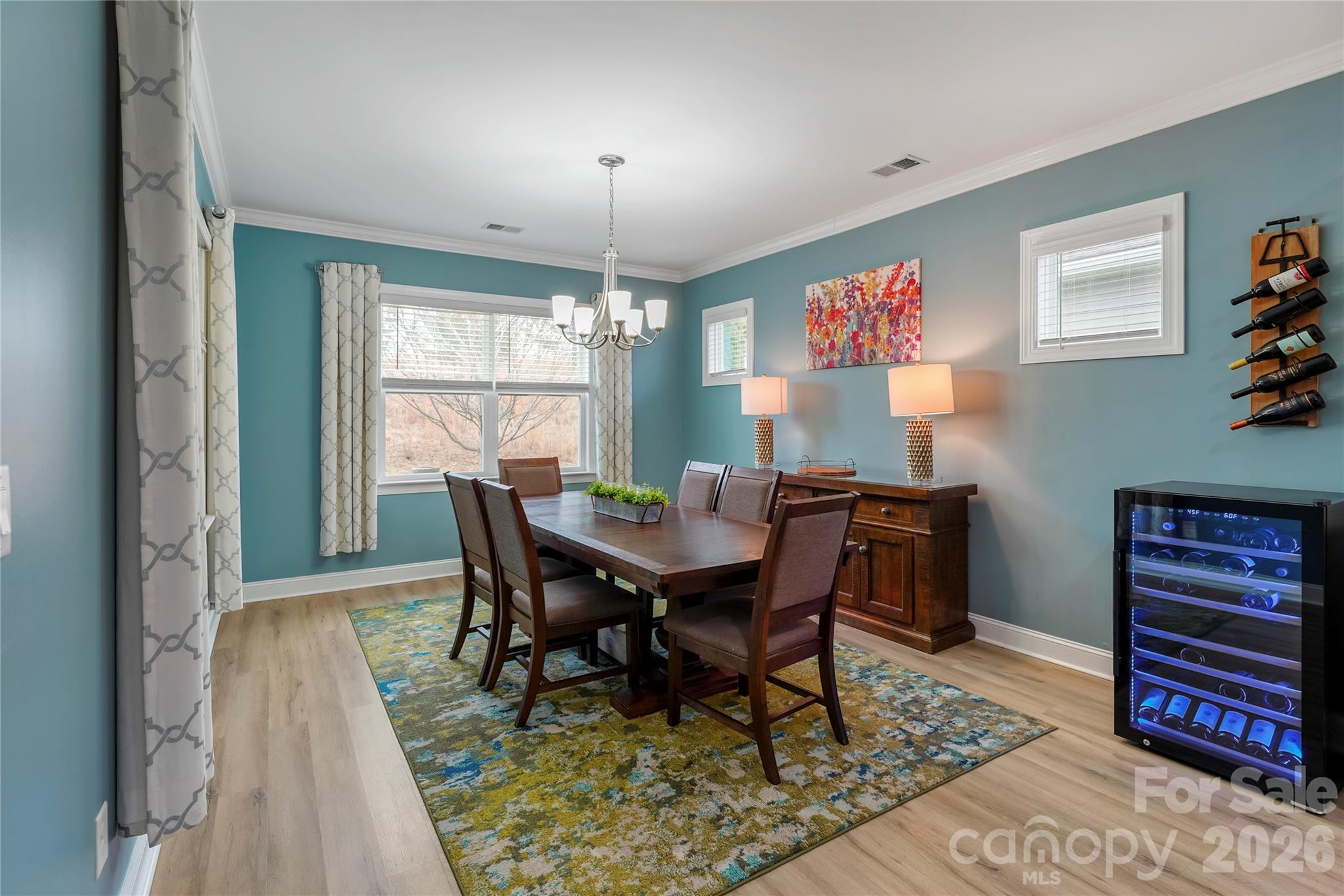 5047 Looking Glass Trail