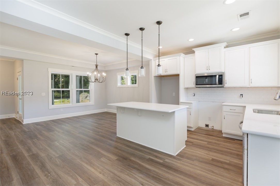 22 Basin Trail Street