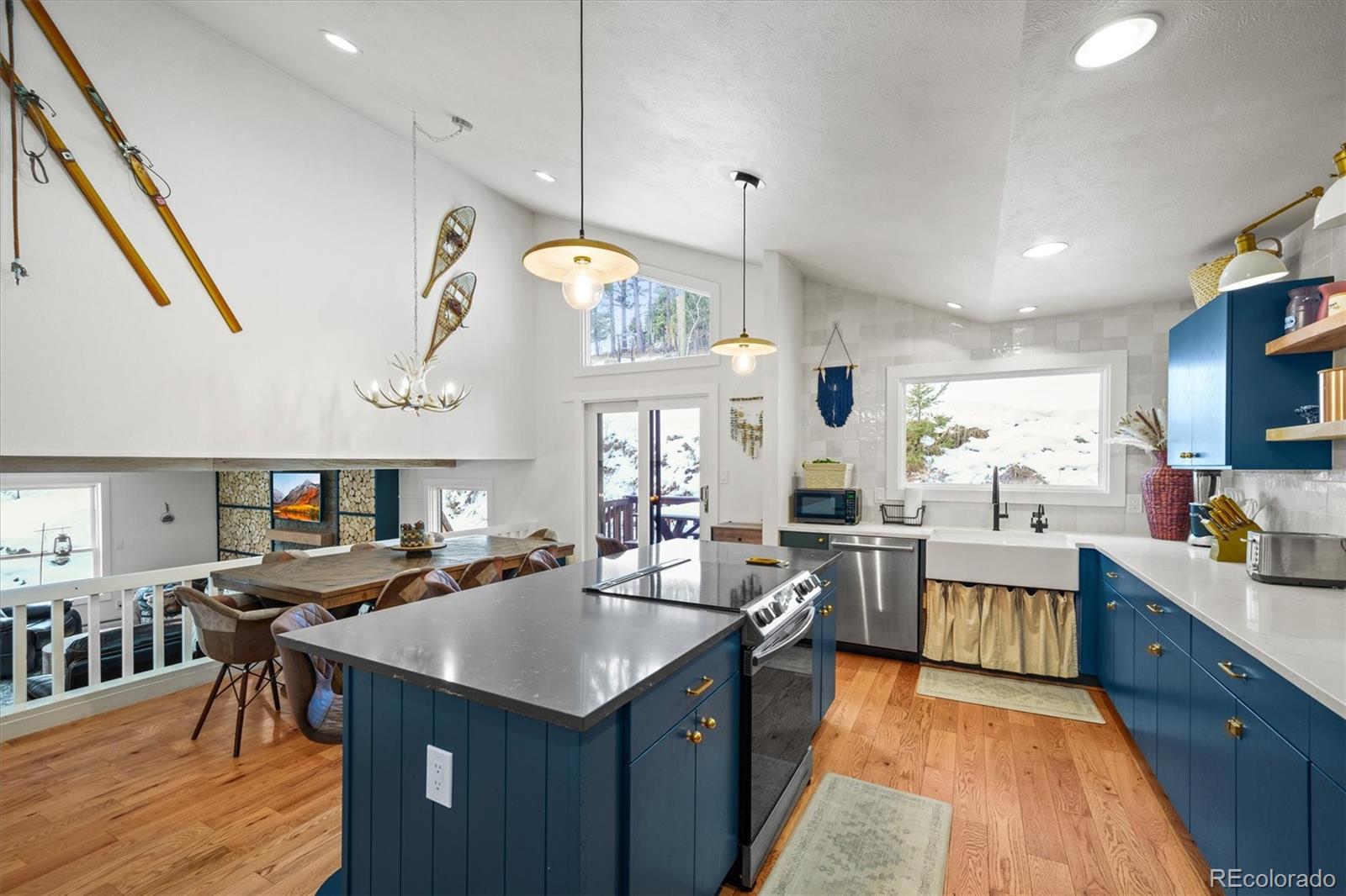 65 Cottonwood Drive