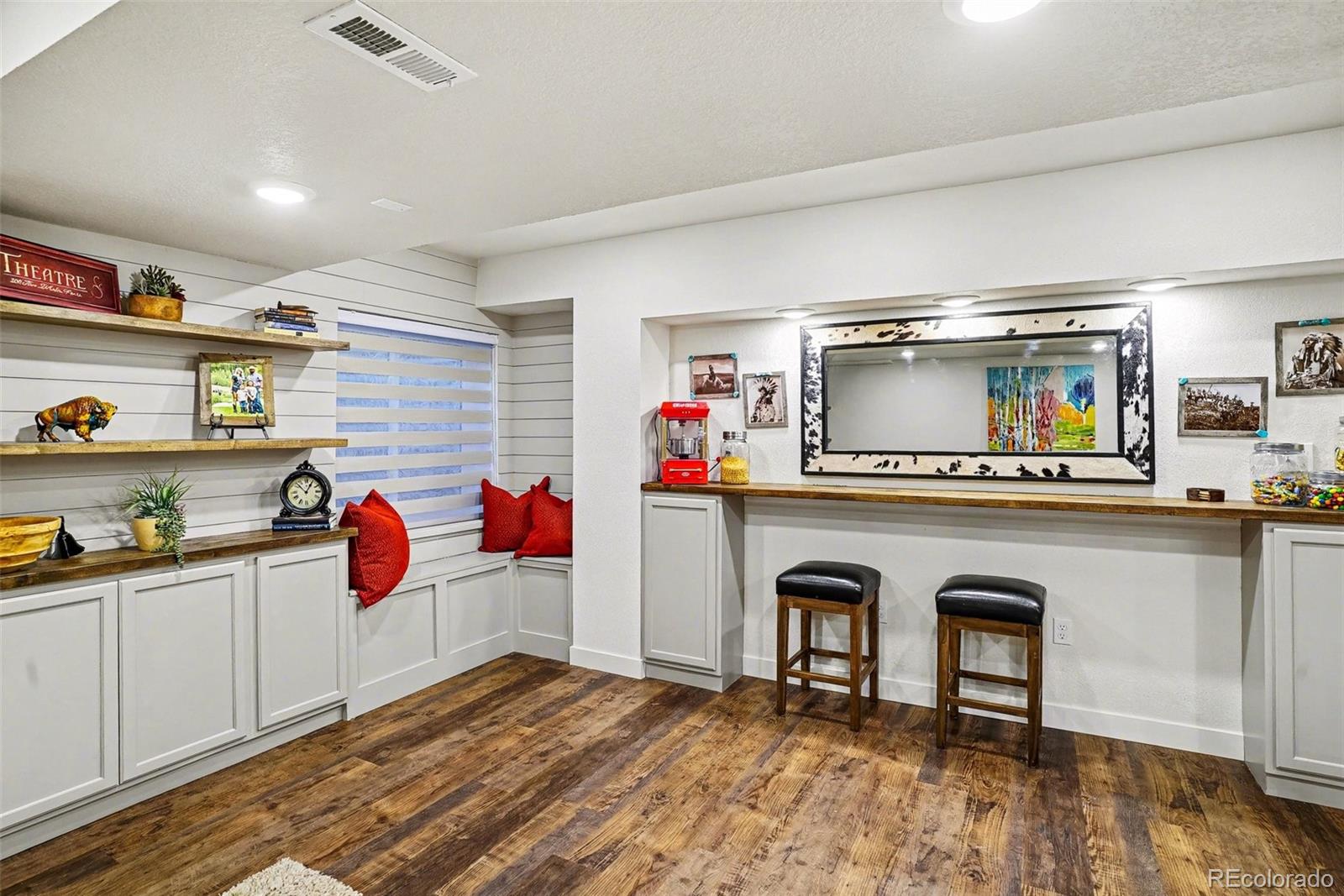 6535 S Waco Court