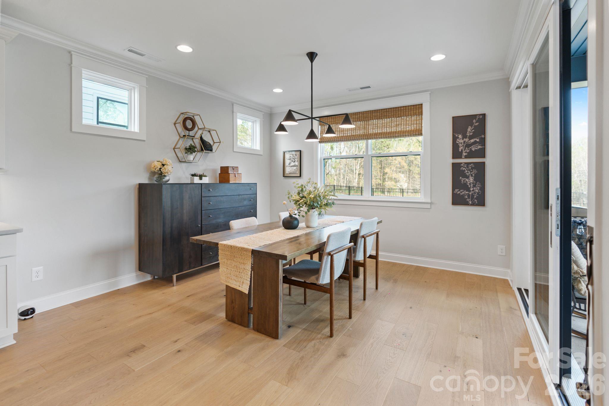 13940 Roosevelt Grove Drive