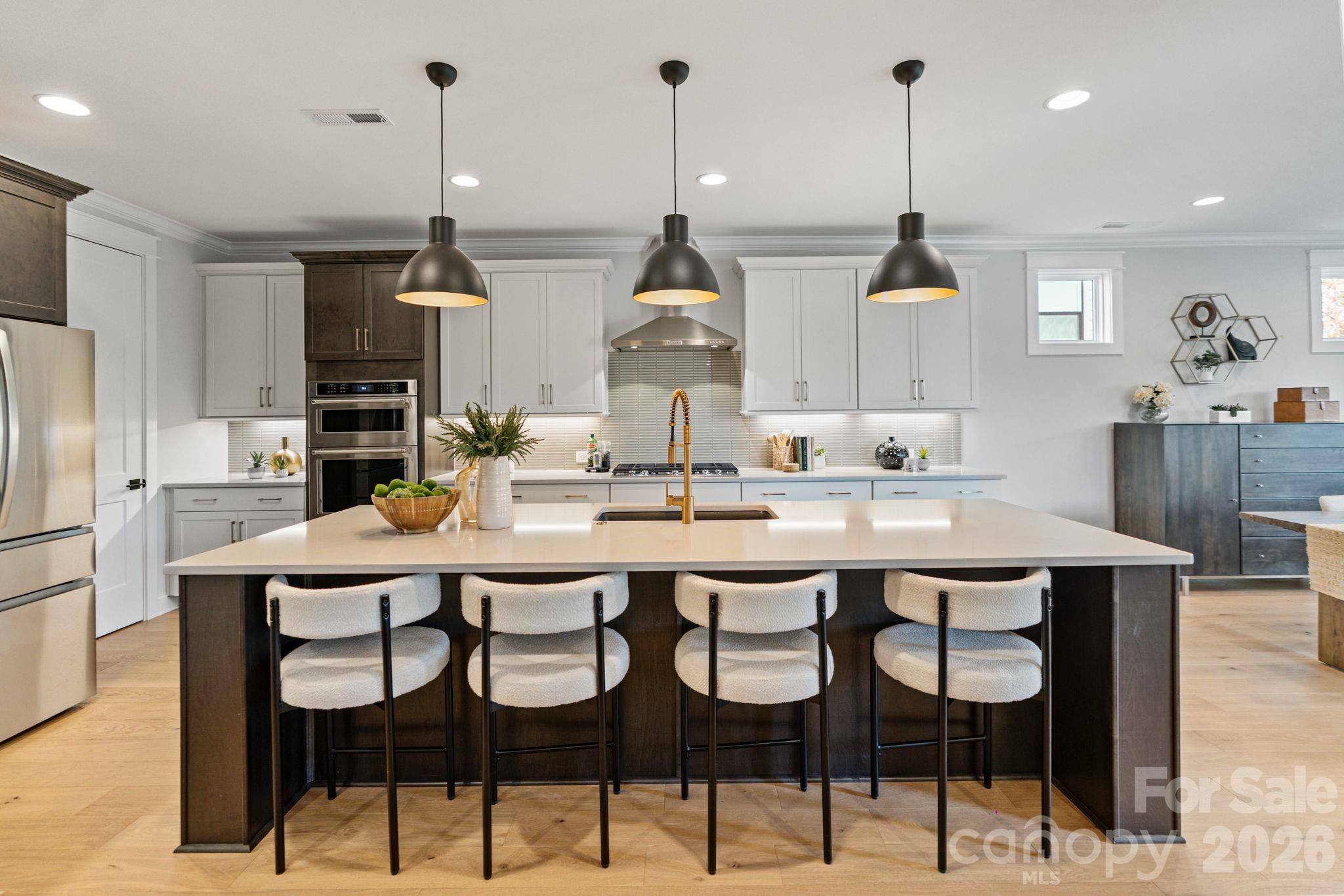 13940 Roosevelt Grove Drive