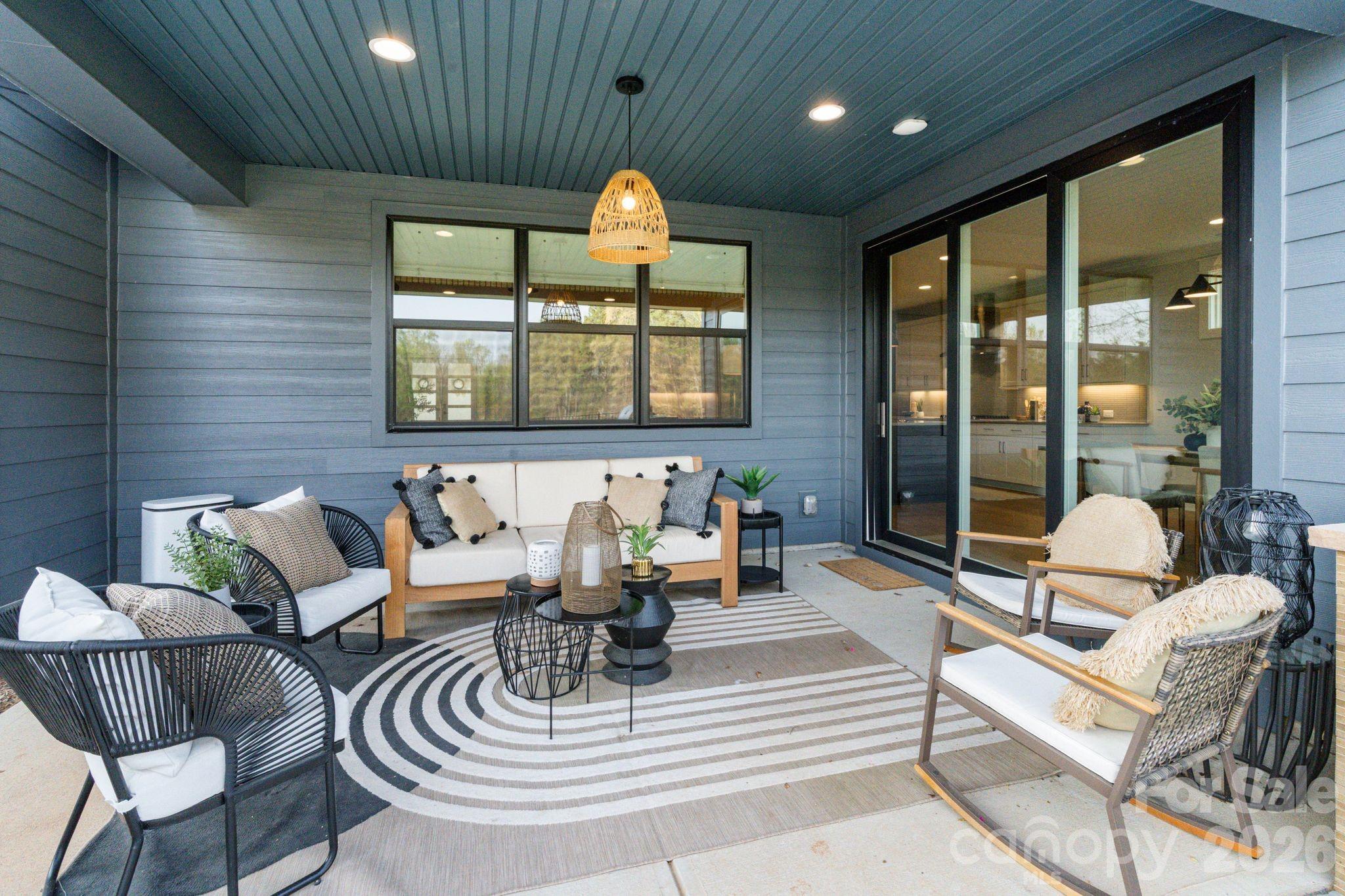 13940 Roosevelt Grove Drive