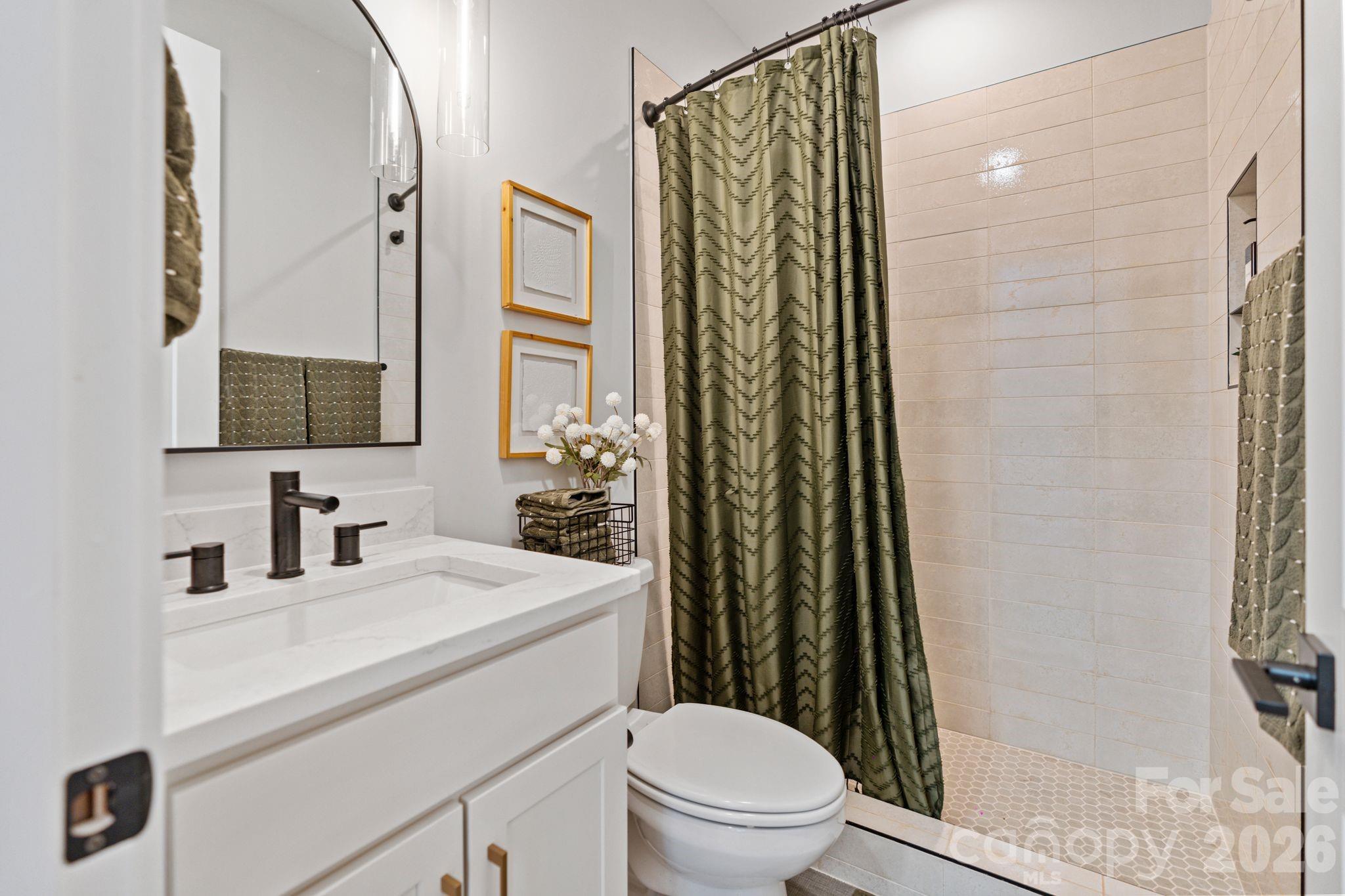 13940 Roosevelt Grove Drive