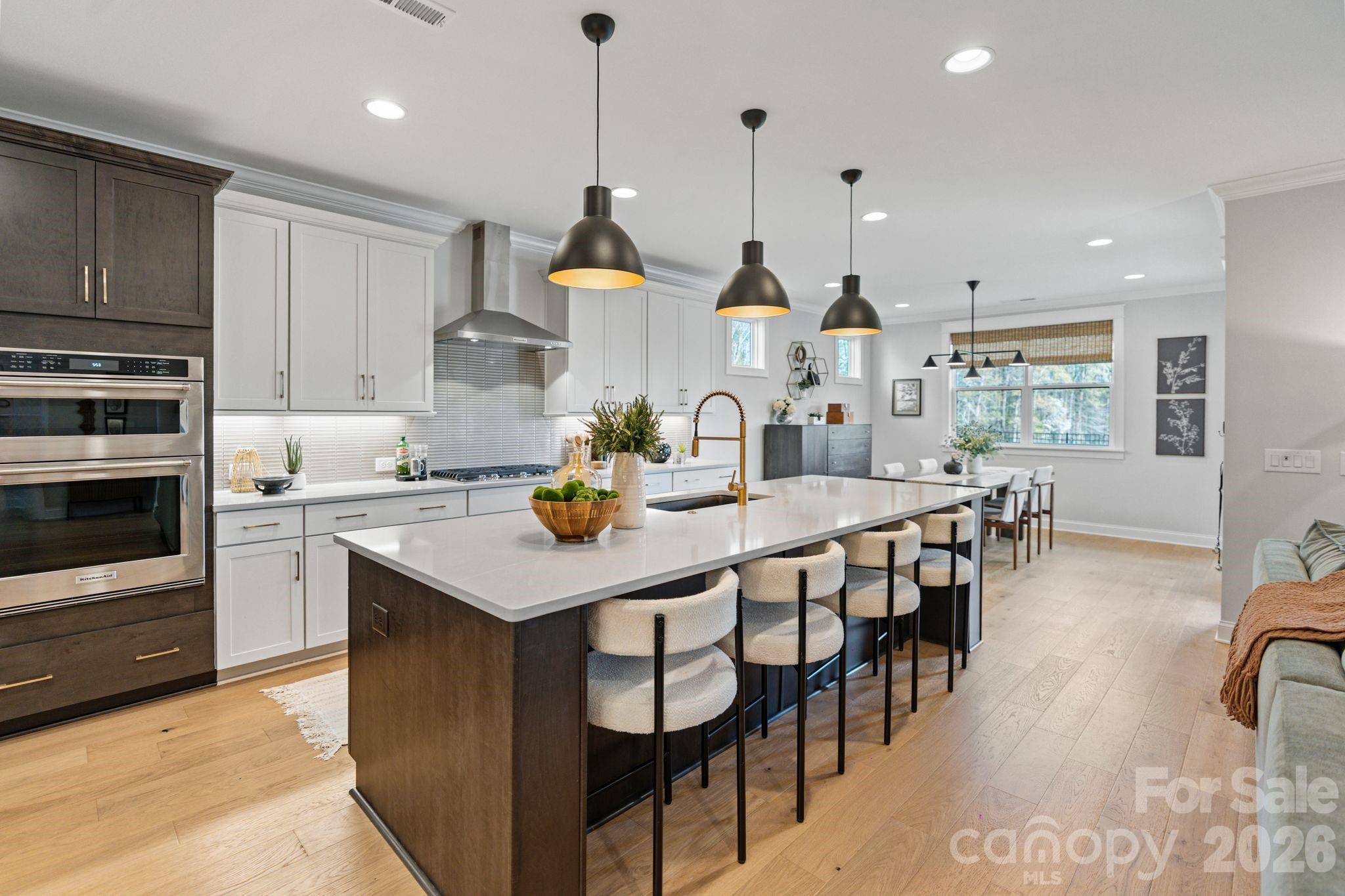 13940 Roosevelt Grove Drive