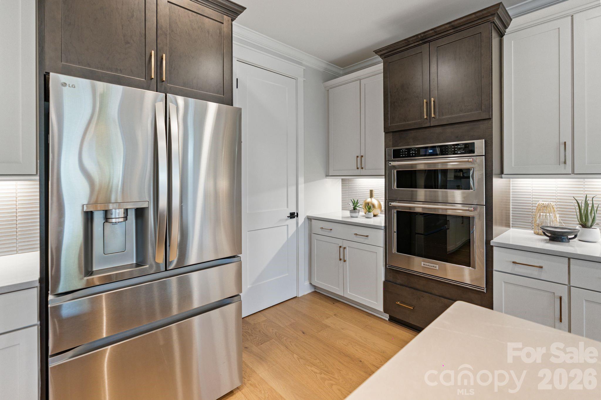 13940 Roosevelt Grove Drive