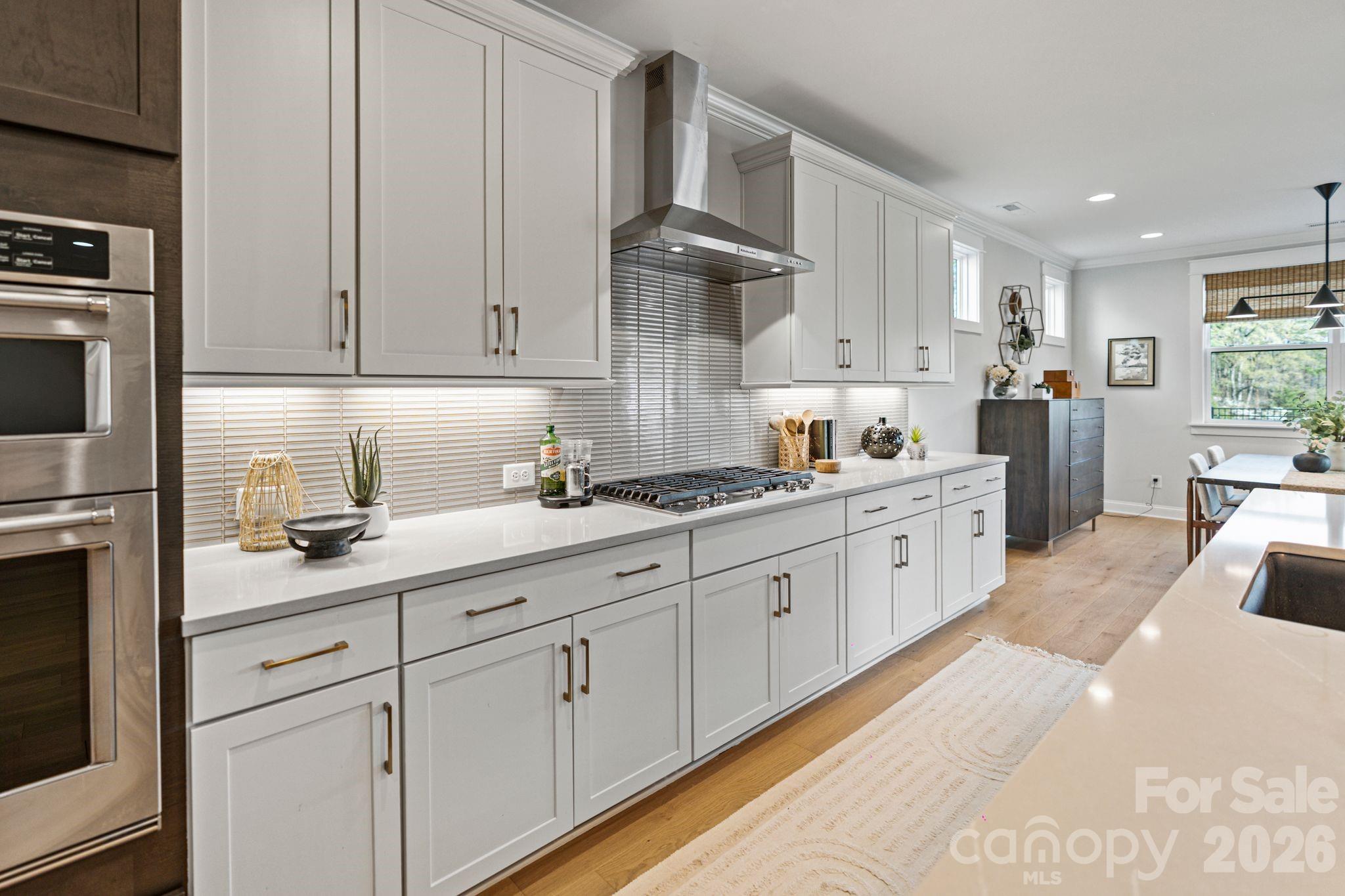 13940 Roosevelt Grove Drive