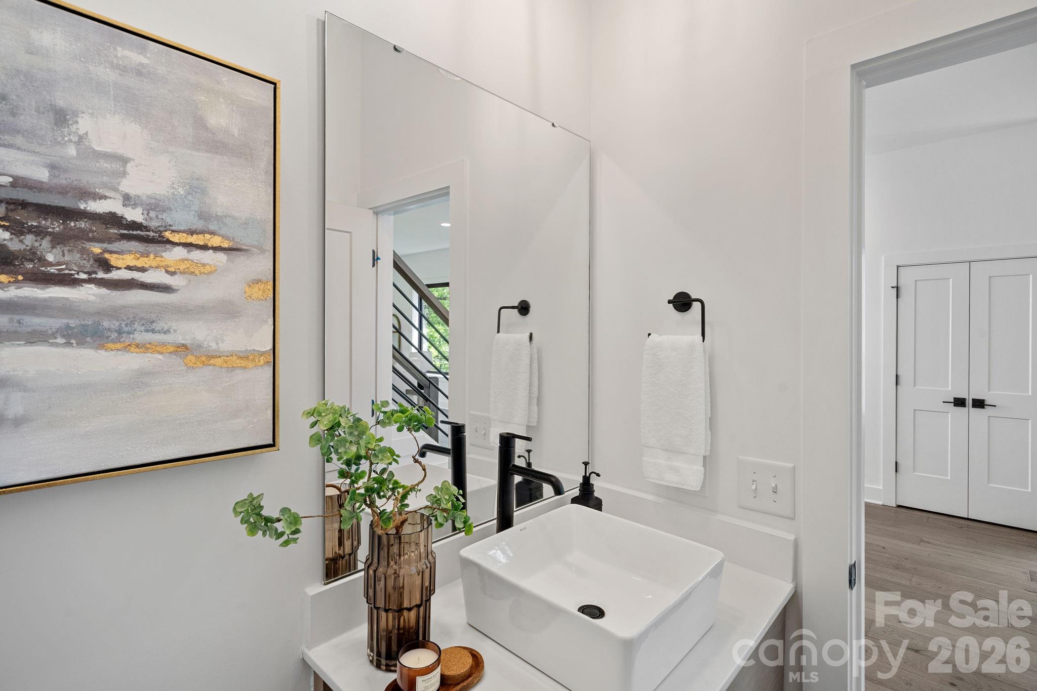 1006 Westbrook Drive Unit: B