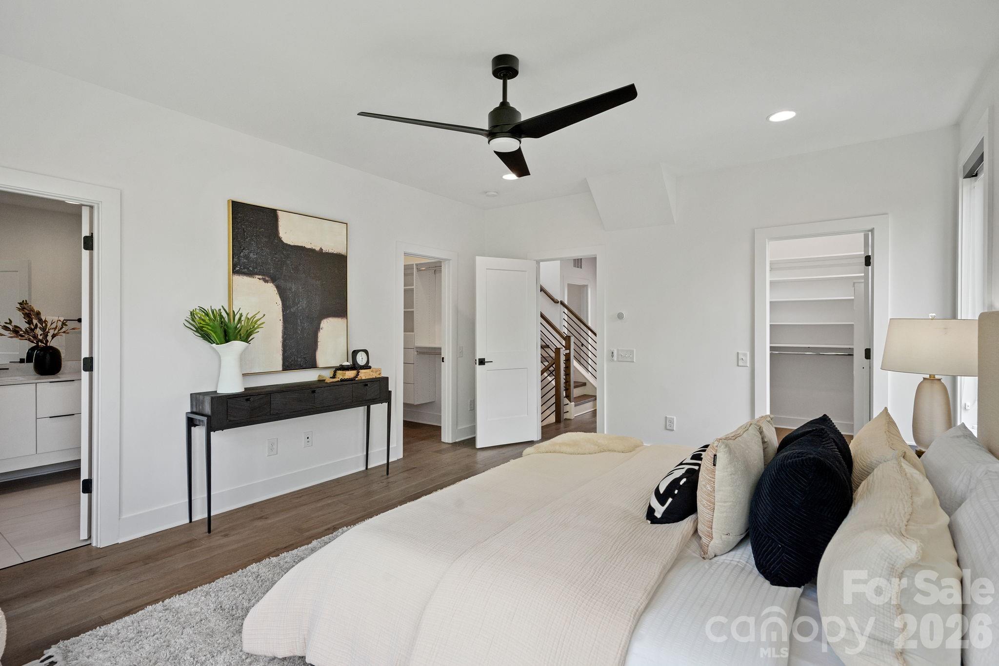 1006 Westbrook Drive Unit: B