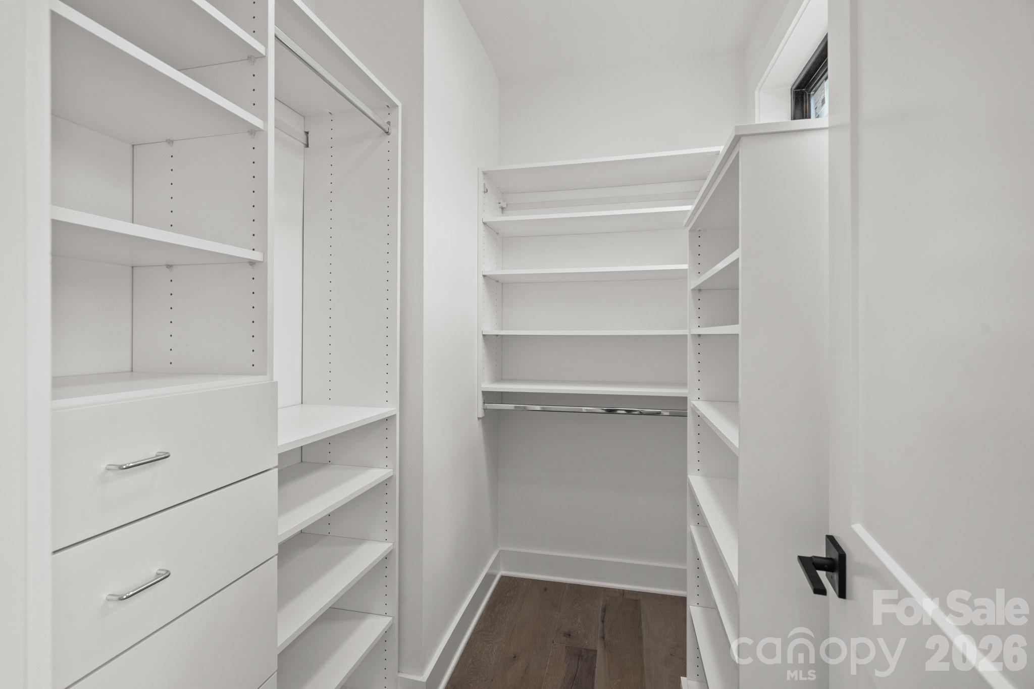 1006 Westbrook Drive Unit: B