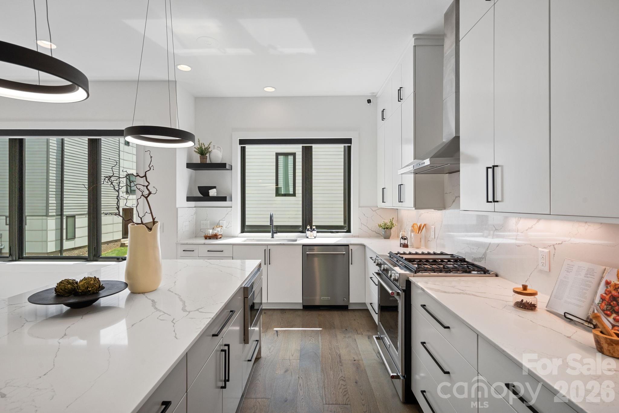 1006 Westbrook Drive Unit: B