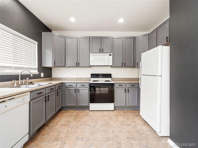 2117 Settlers Drive