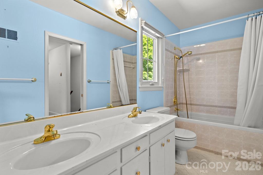 5335 Lansing Drive