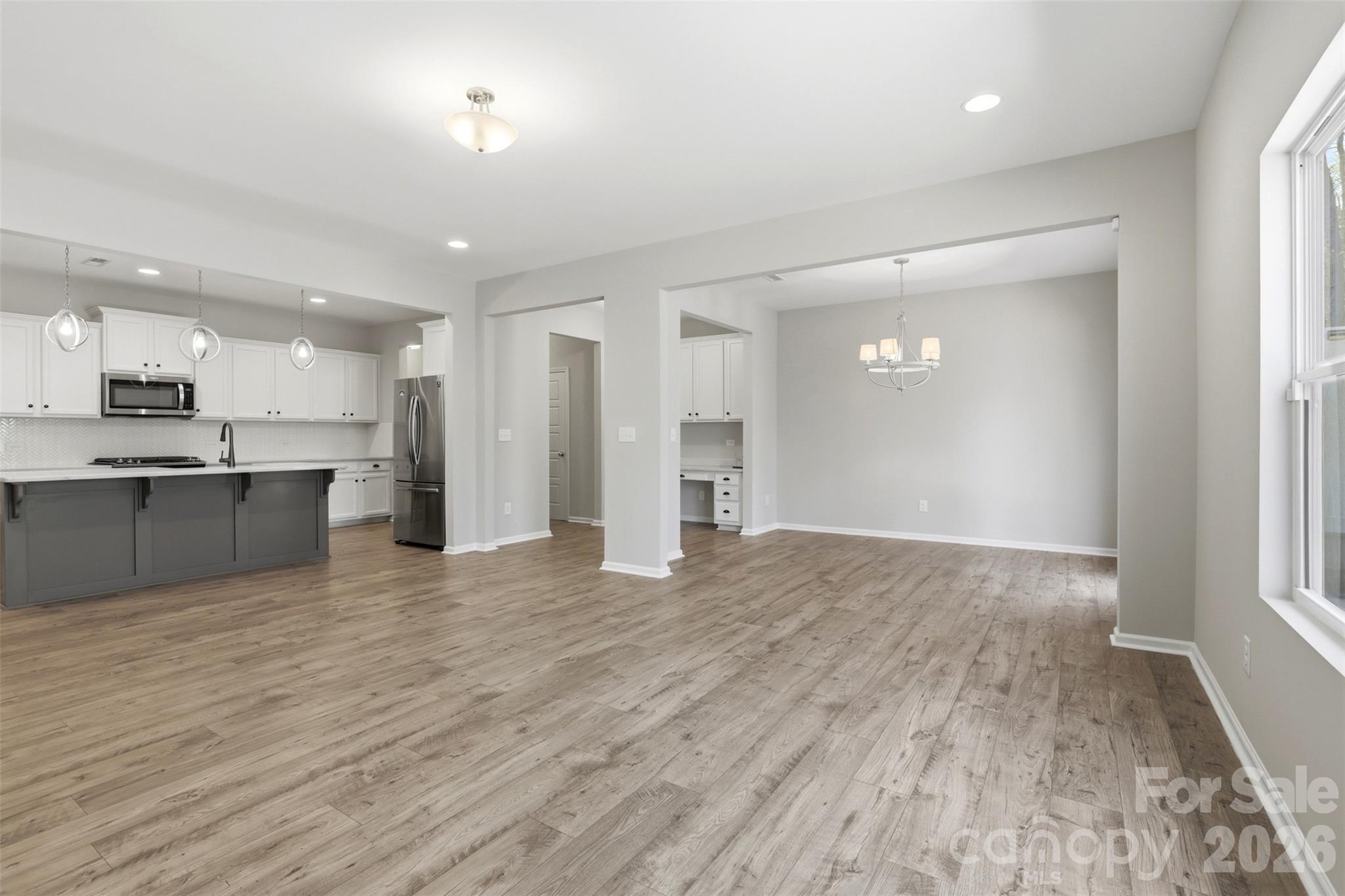 1117 Streamside Lane