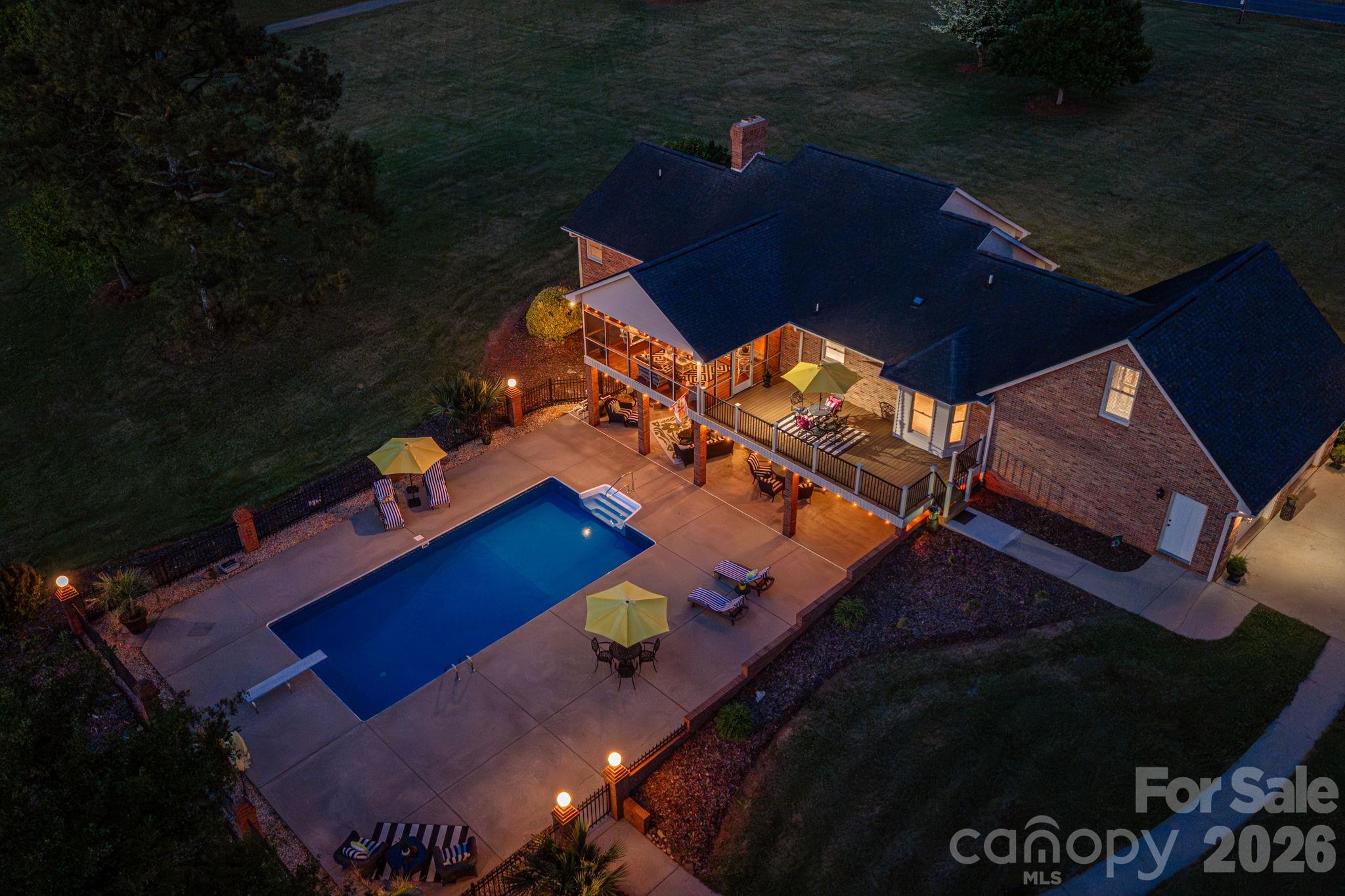 1327 Startown Road