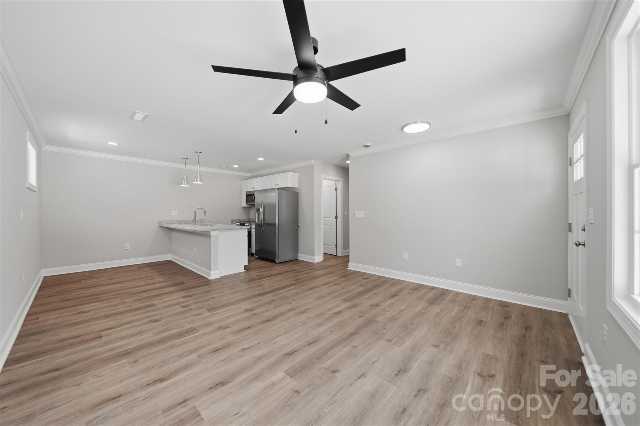 1294 18th Street NE