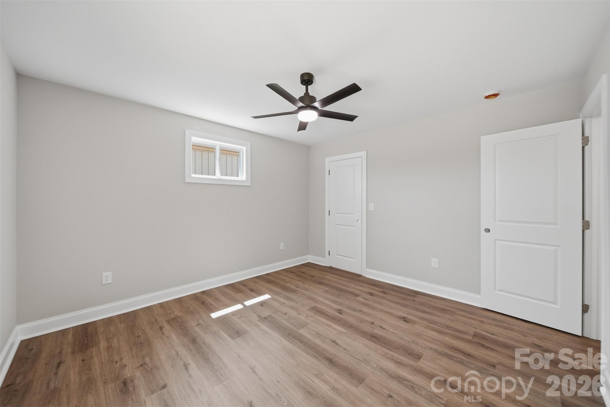 1294 18th Street NE