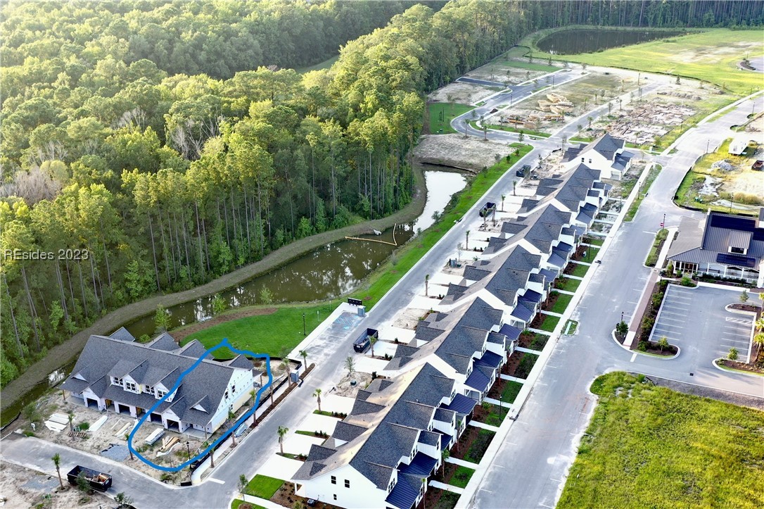 8 Marlowe Way Unit: 8